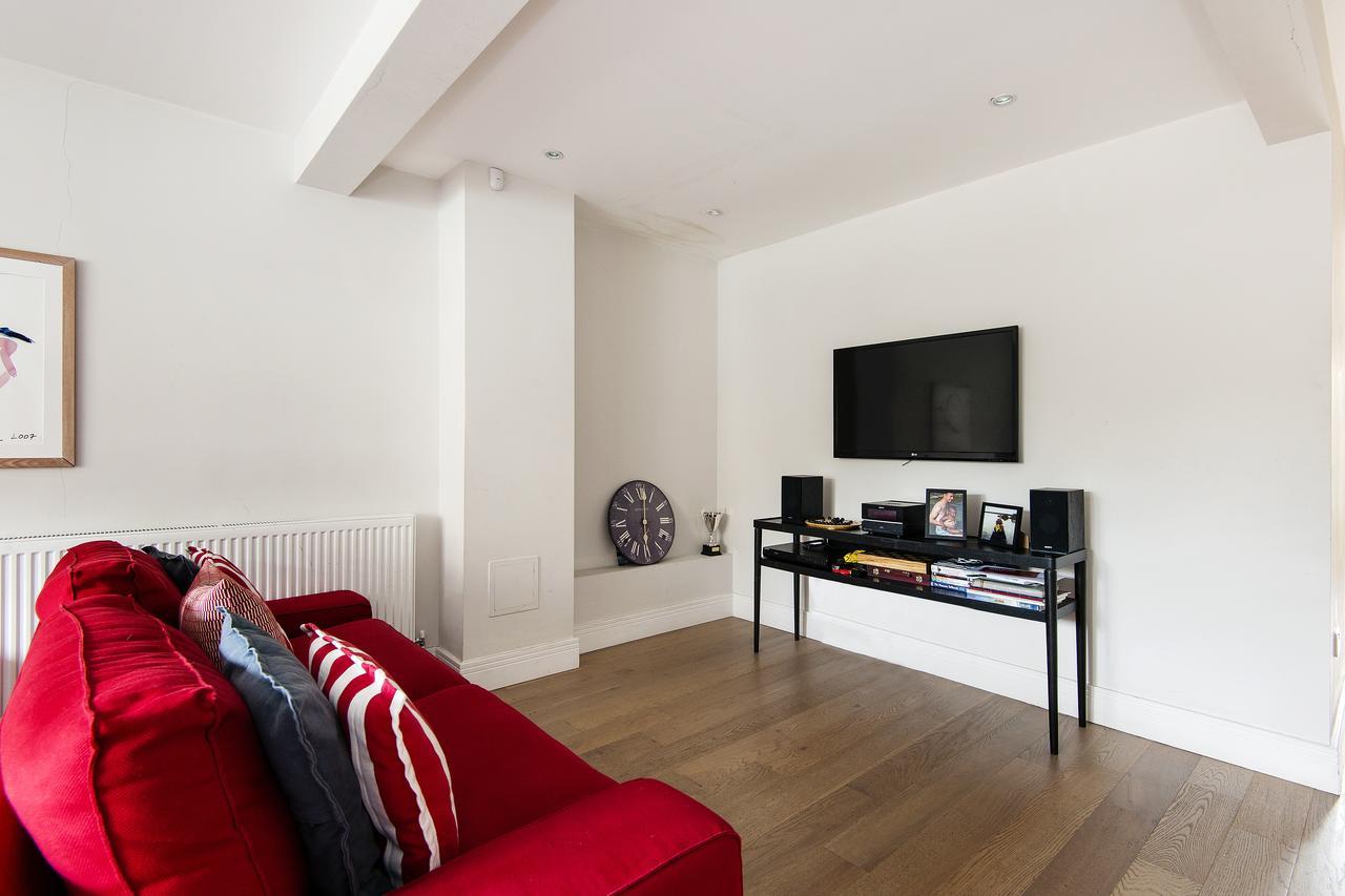Lovely Putney Family By The Thames Apartment