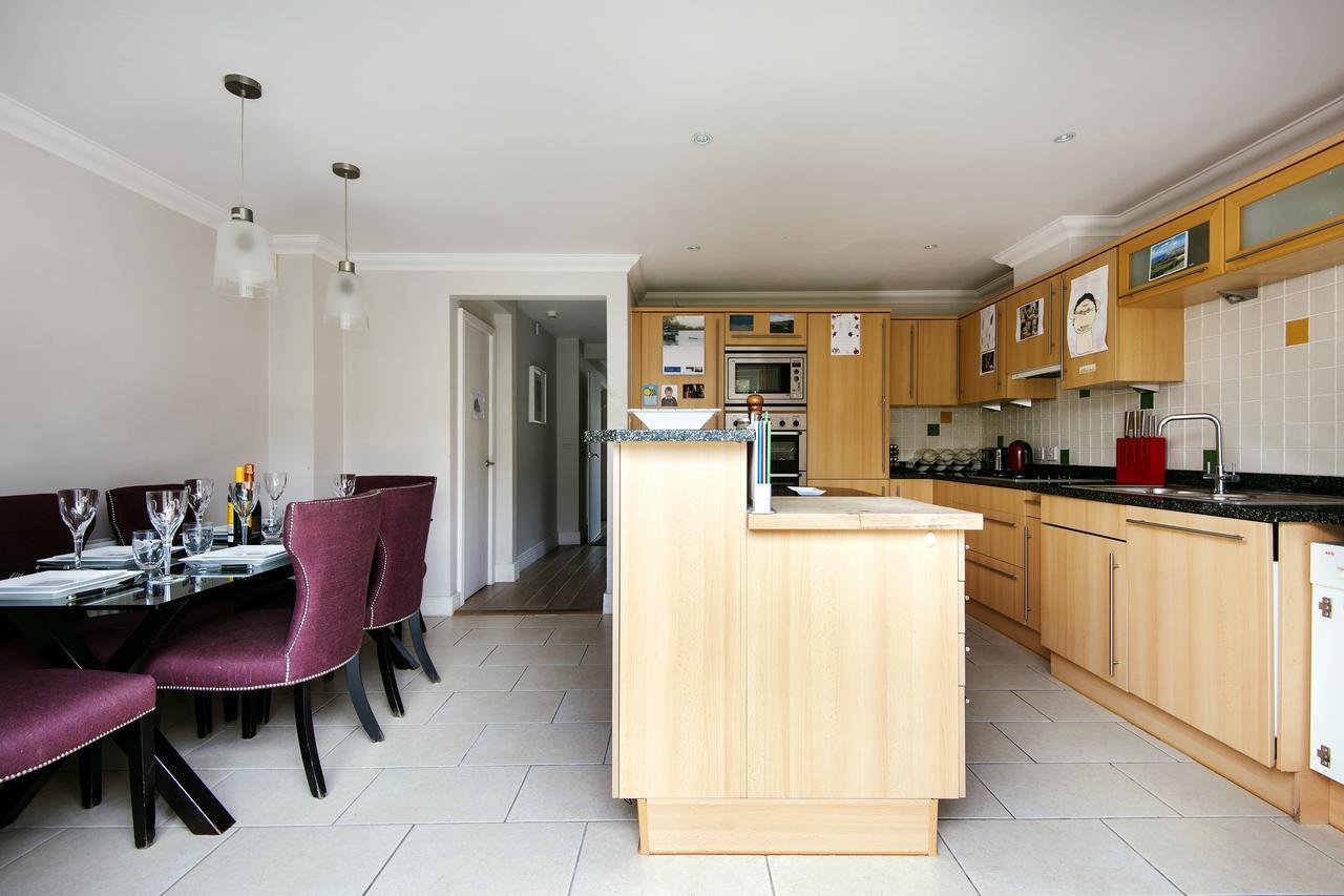 Lovely Putney Family By The Thames Apartment *