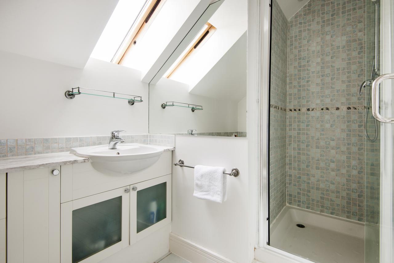 Lovely Putney Family By The Thames Apartment London