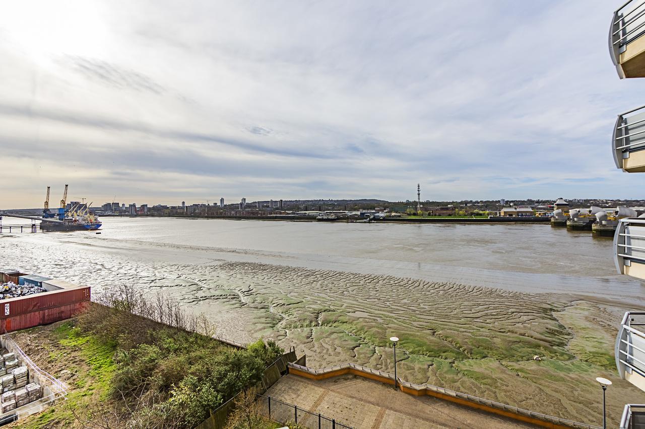 Apartment Wards Wharf Approach