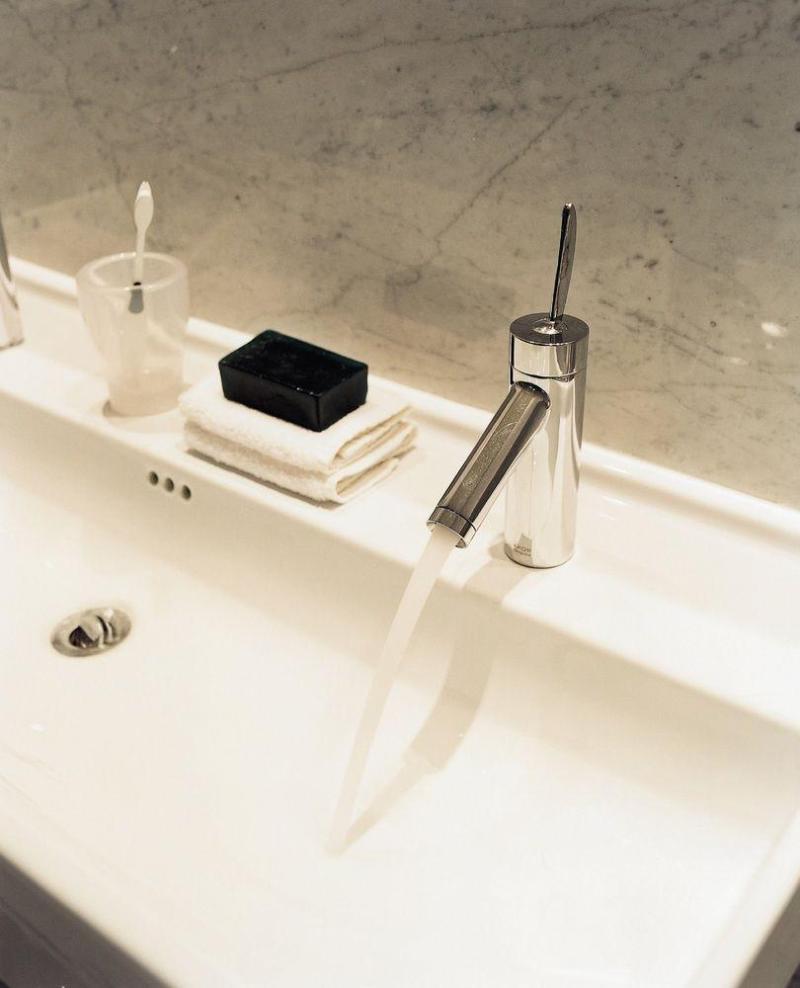 Radisson Blu Hotel, Bond Street 4*