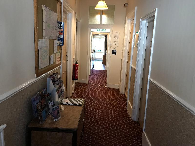 Abbey Bed & Breakfast 2*