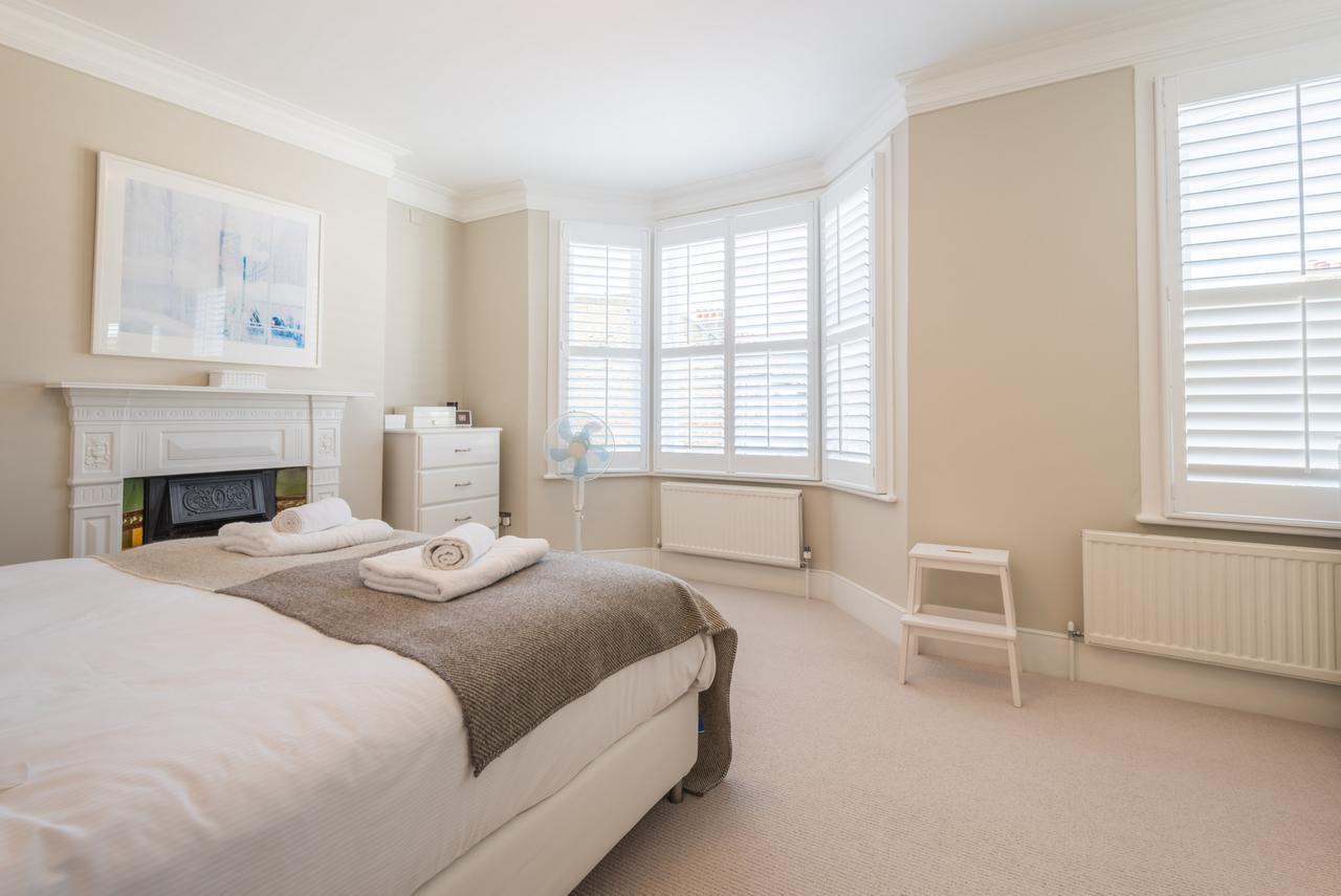 Holiday home Lavish Nordic Styled Fulham By The Thames *