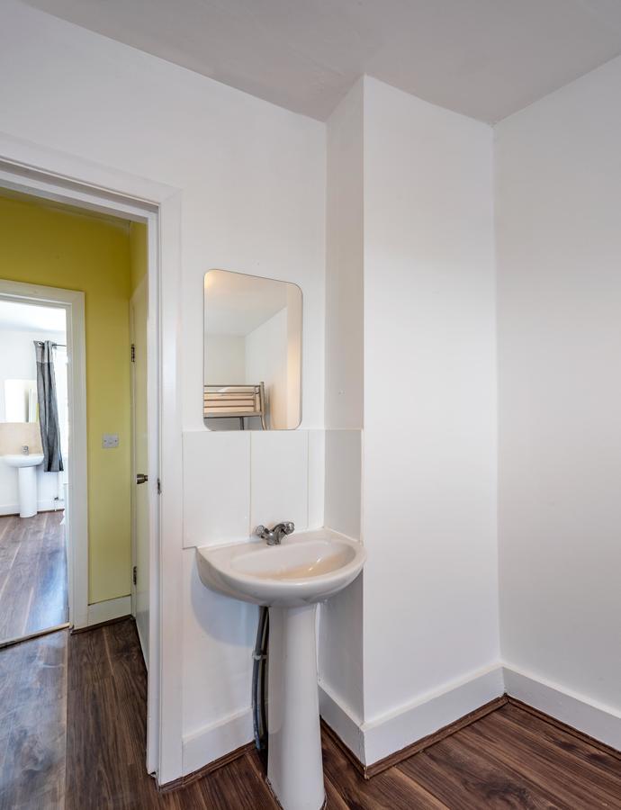 Guest house Eastend Beds 2*