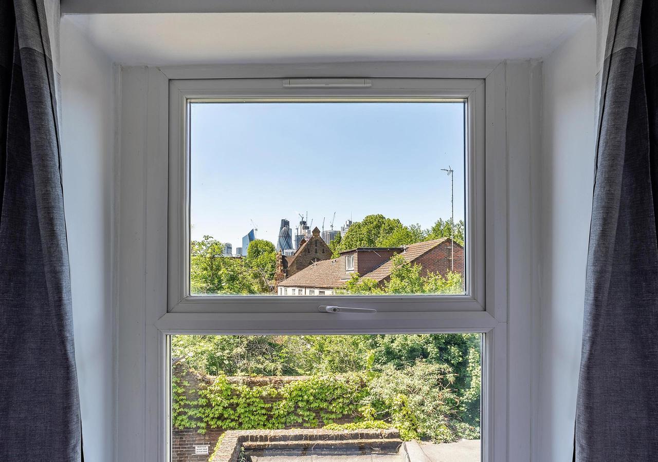 Eastend Beds Guest house 2*