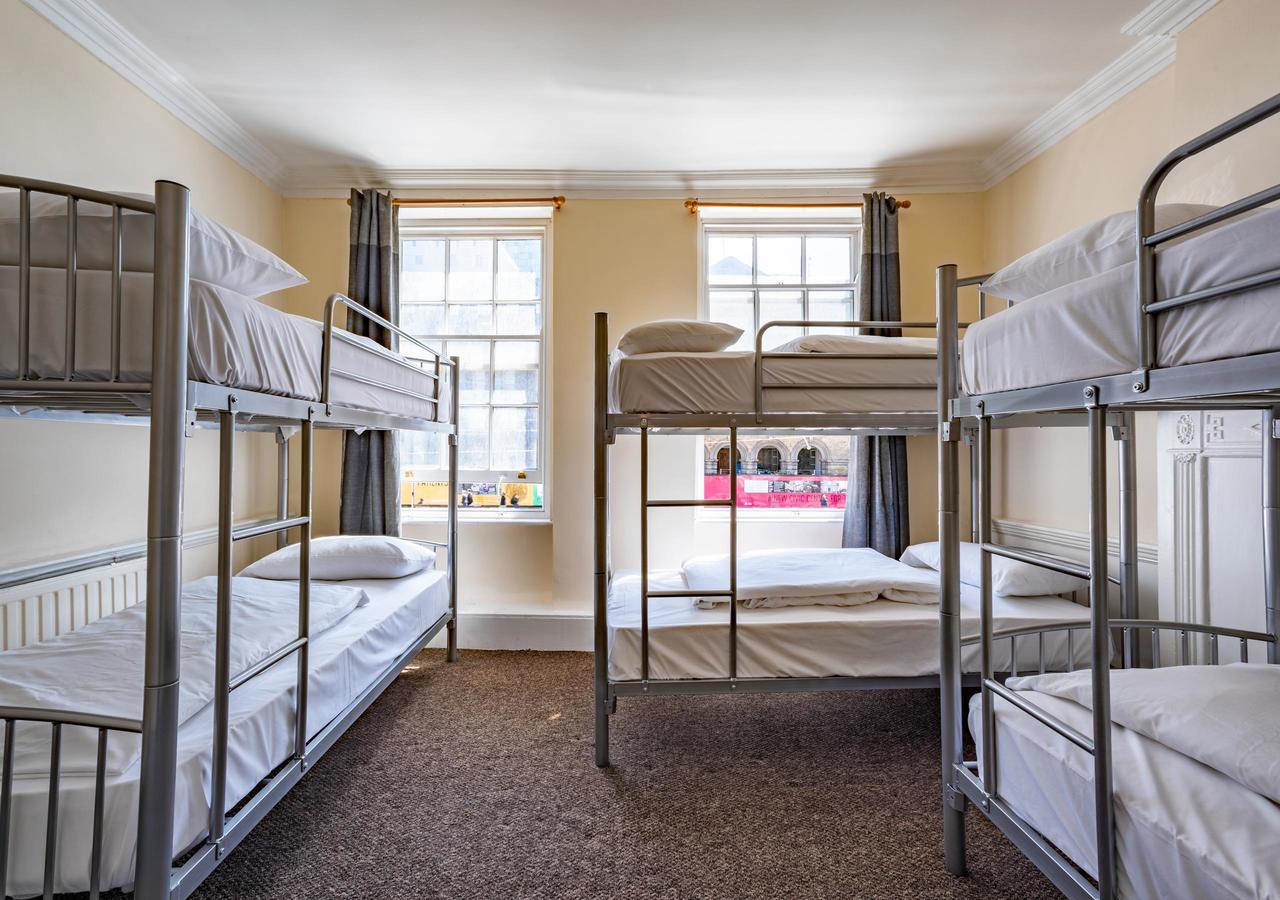 Eastend Beds Guest house London