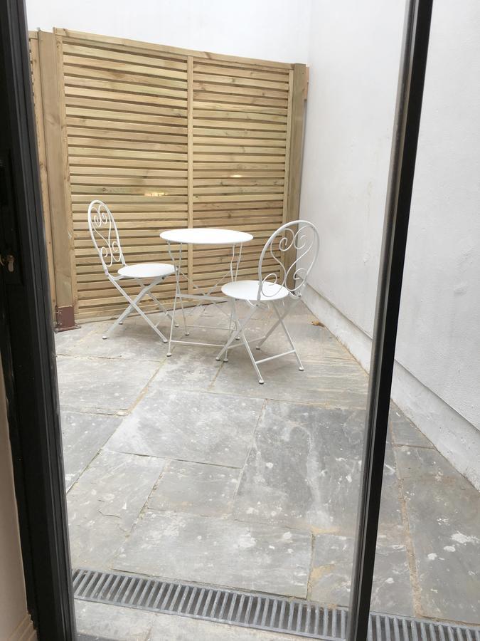 Oxford Circus Apartment