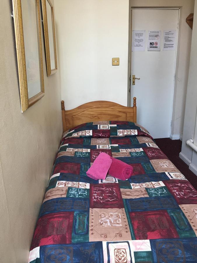 The Long And Bar Hotell