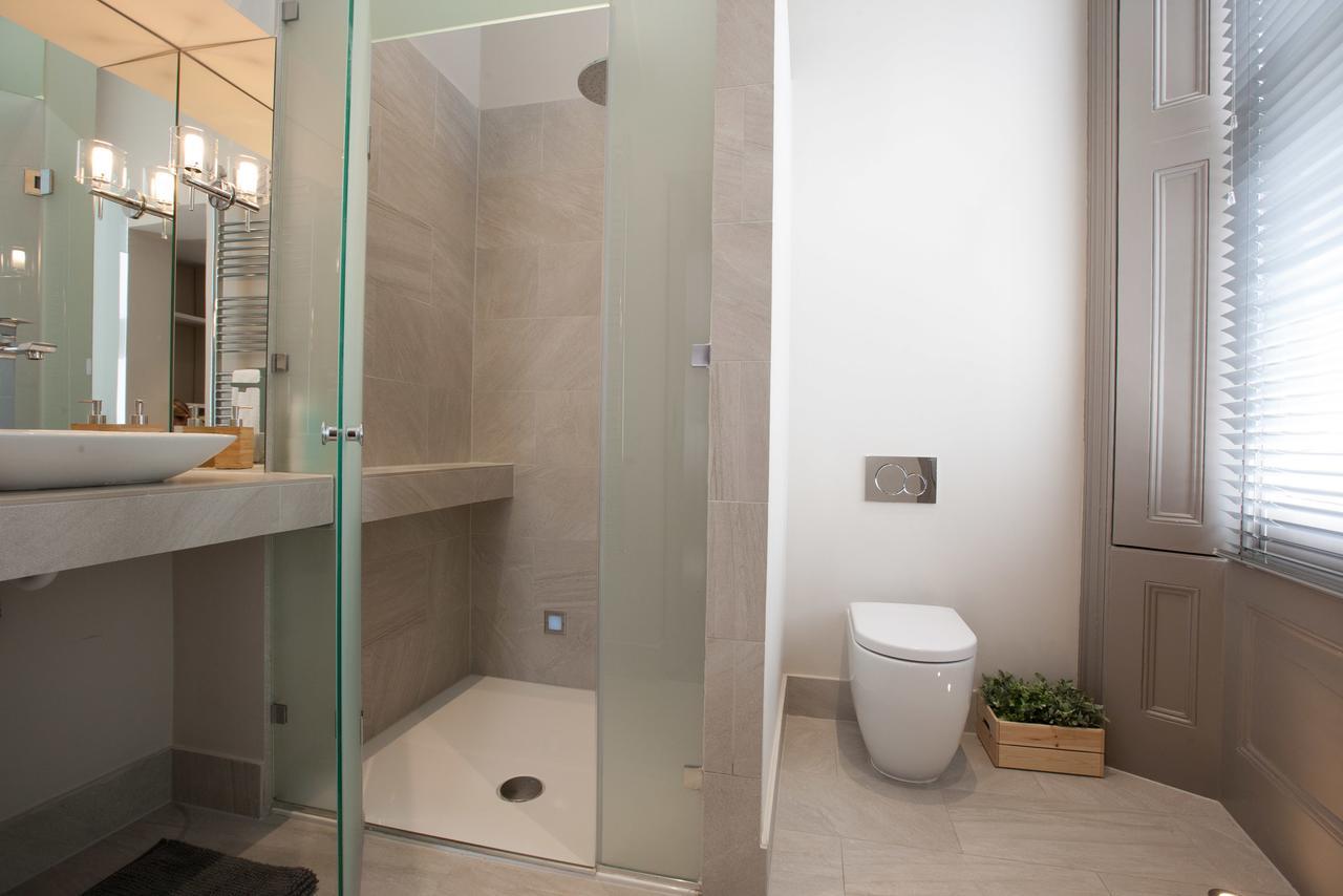 Apartment Emperors Gate By Allo Housing London