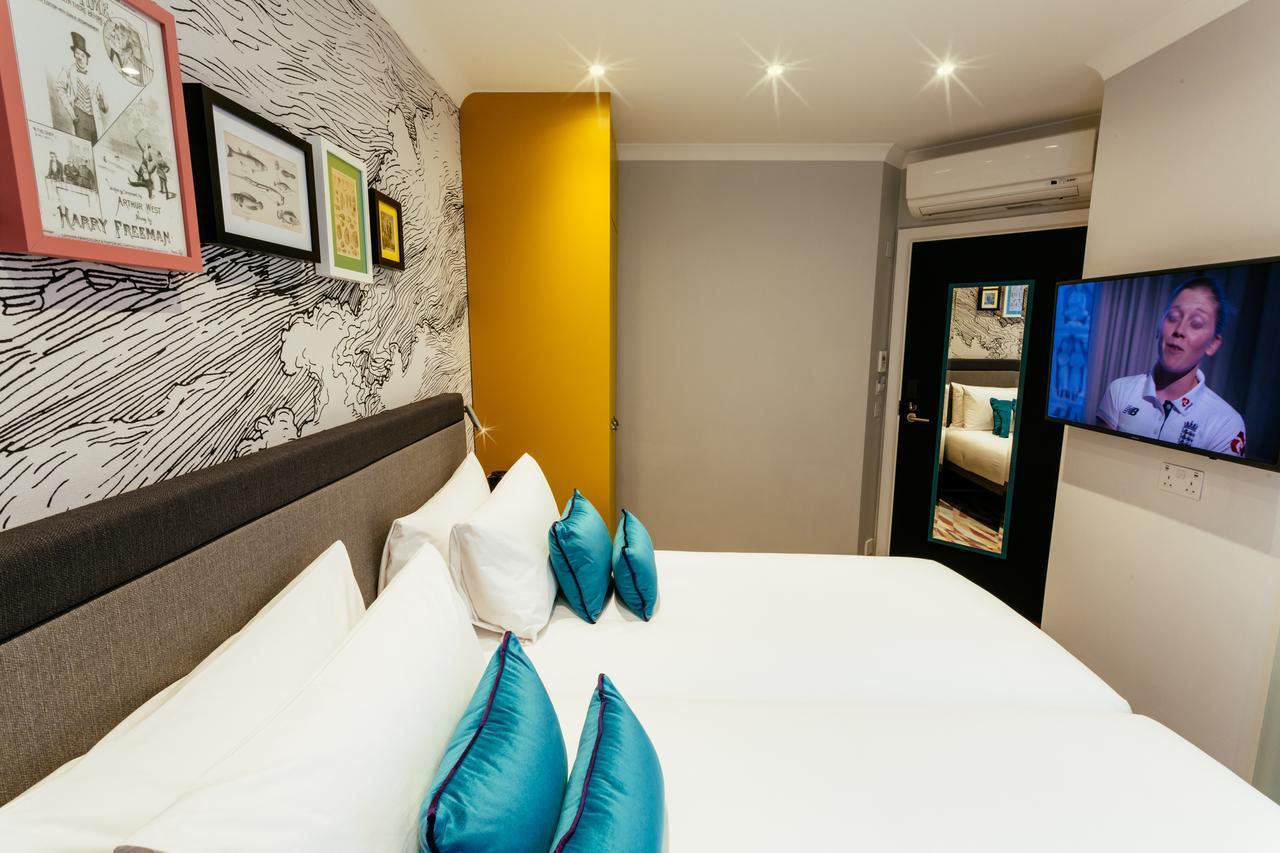 Oliver Plaza Hotell
