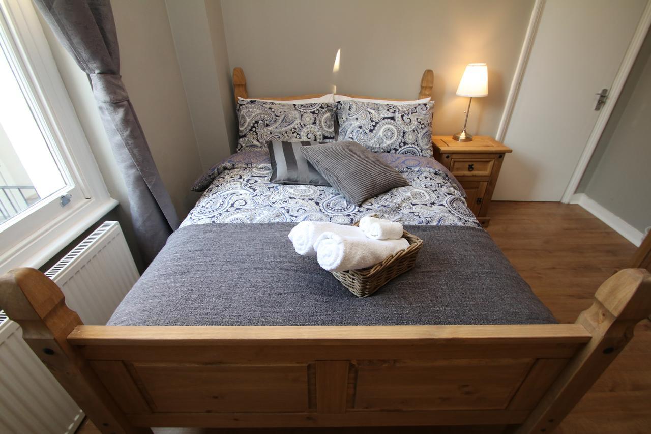 New And Cosy Sidney Square