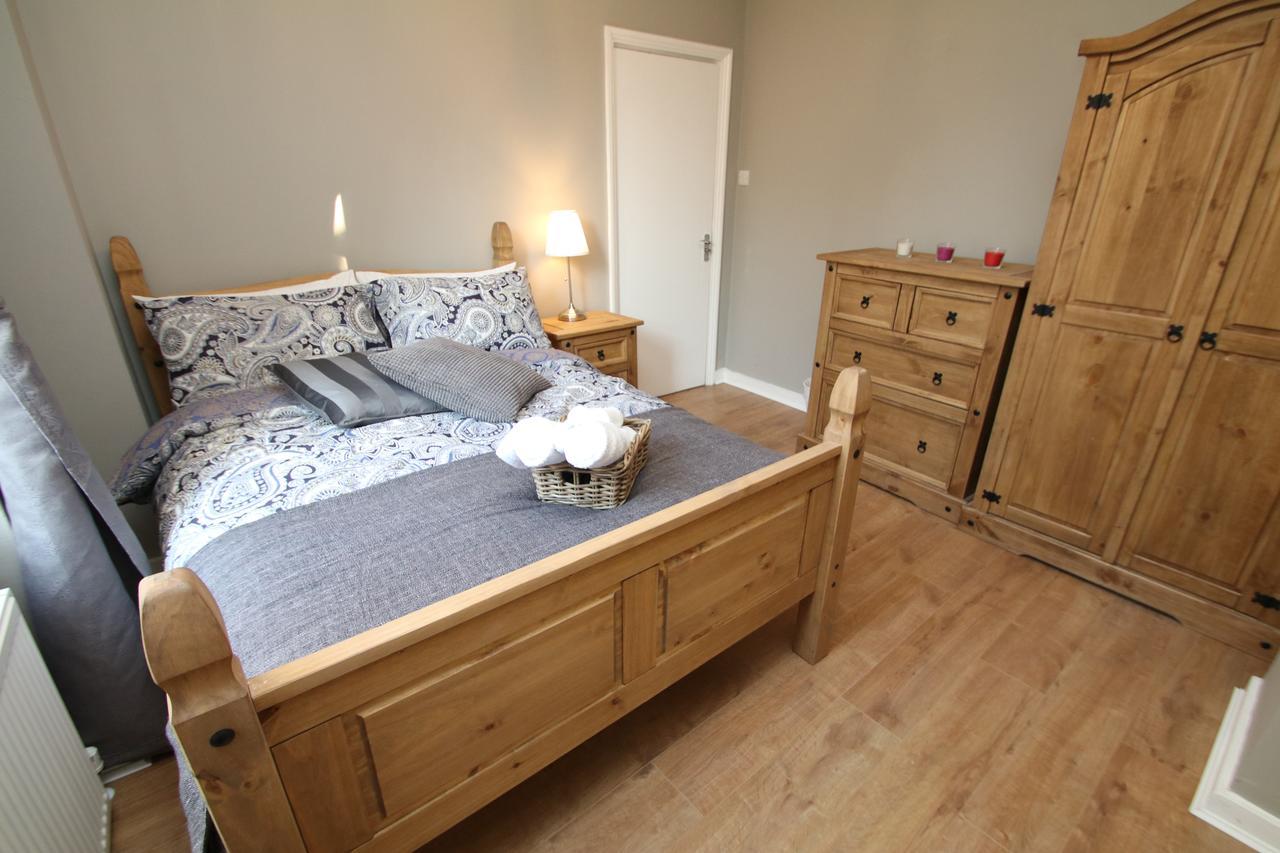 New And Cosy Sidney Square London