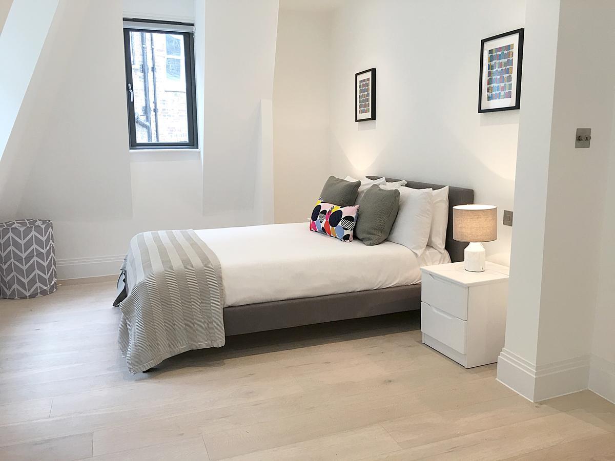Oxford Circus Apartment *