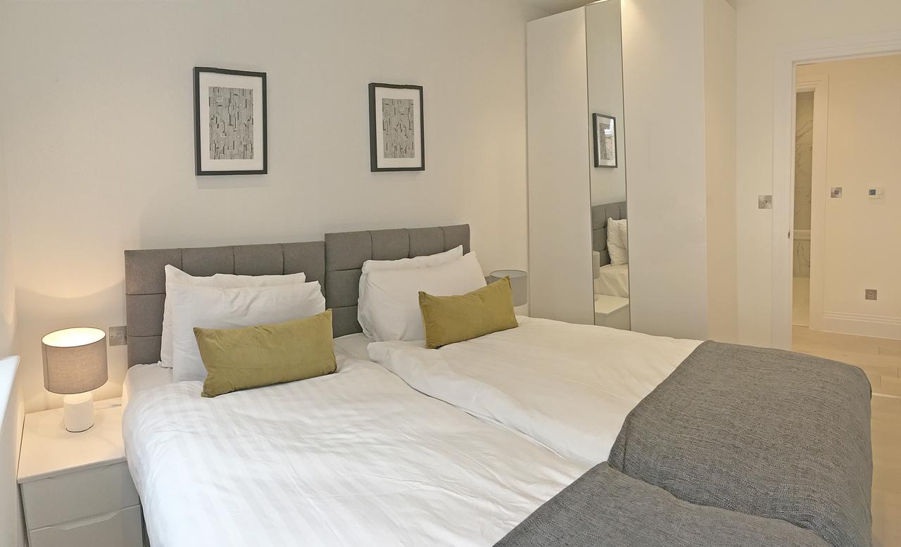 Oxford Circus Apartment