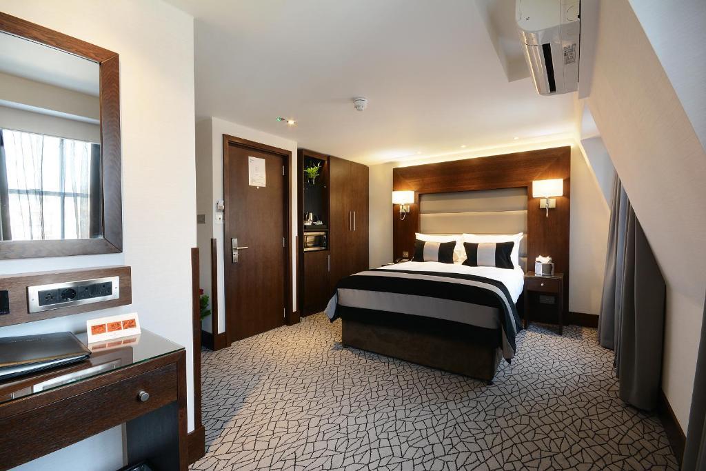 Park Grand Lancaster Gate London