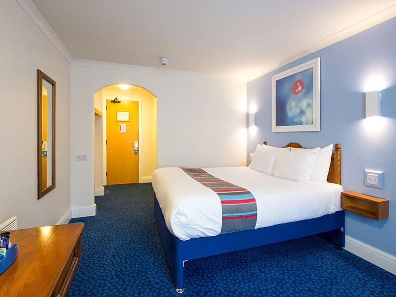 Travelodge Chigwell Hotell London