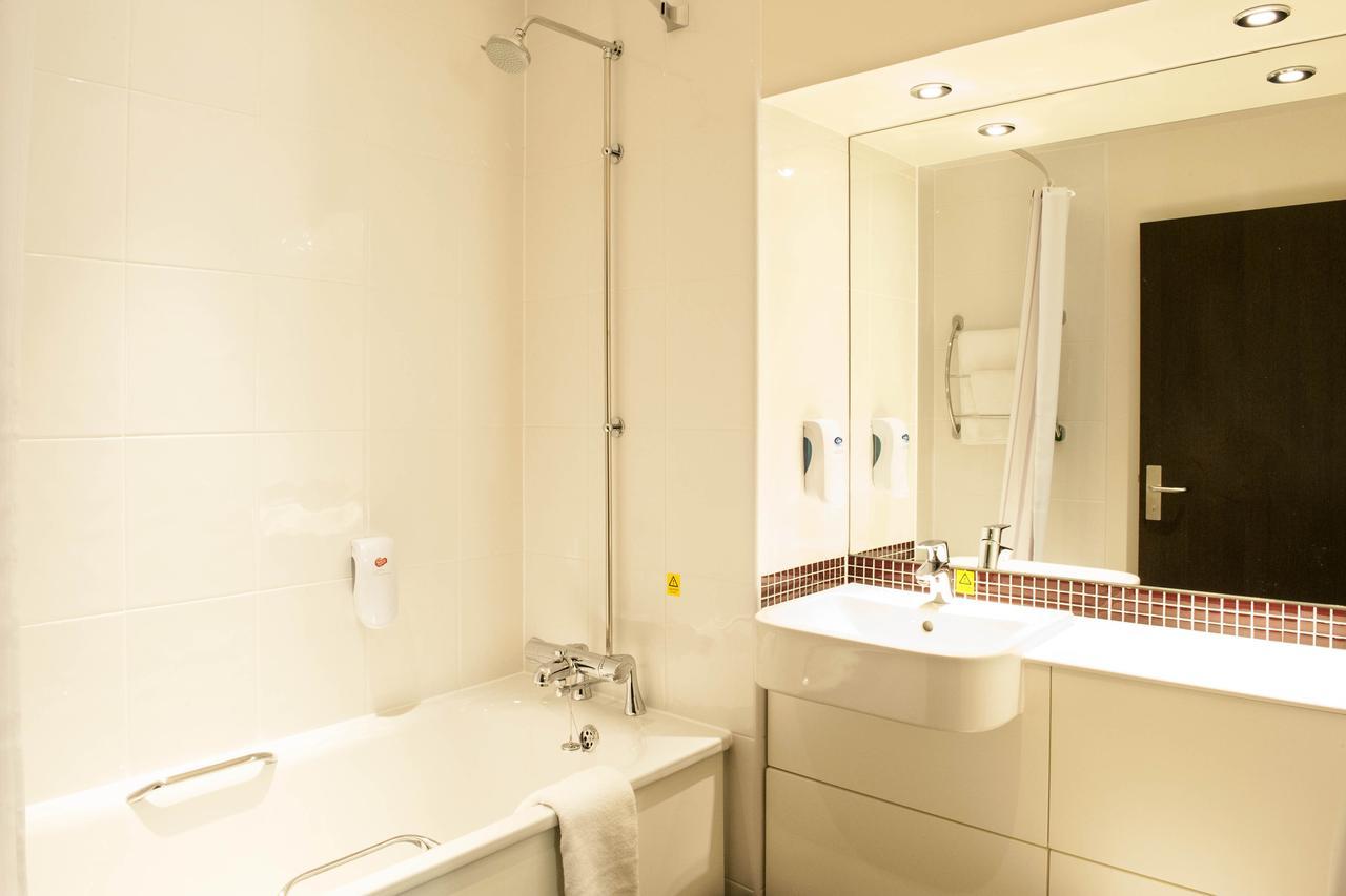 Premier Inn London Holborn Hotel London