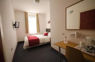 Hotell Adria