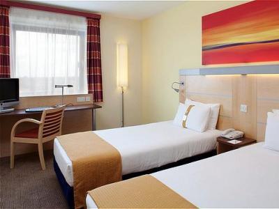 Hotel Express - Newbury Park, An Ihg London