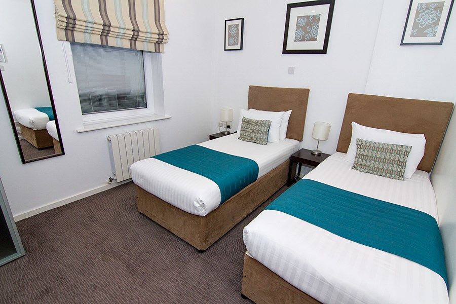 Euston Square 3*
