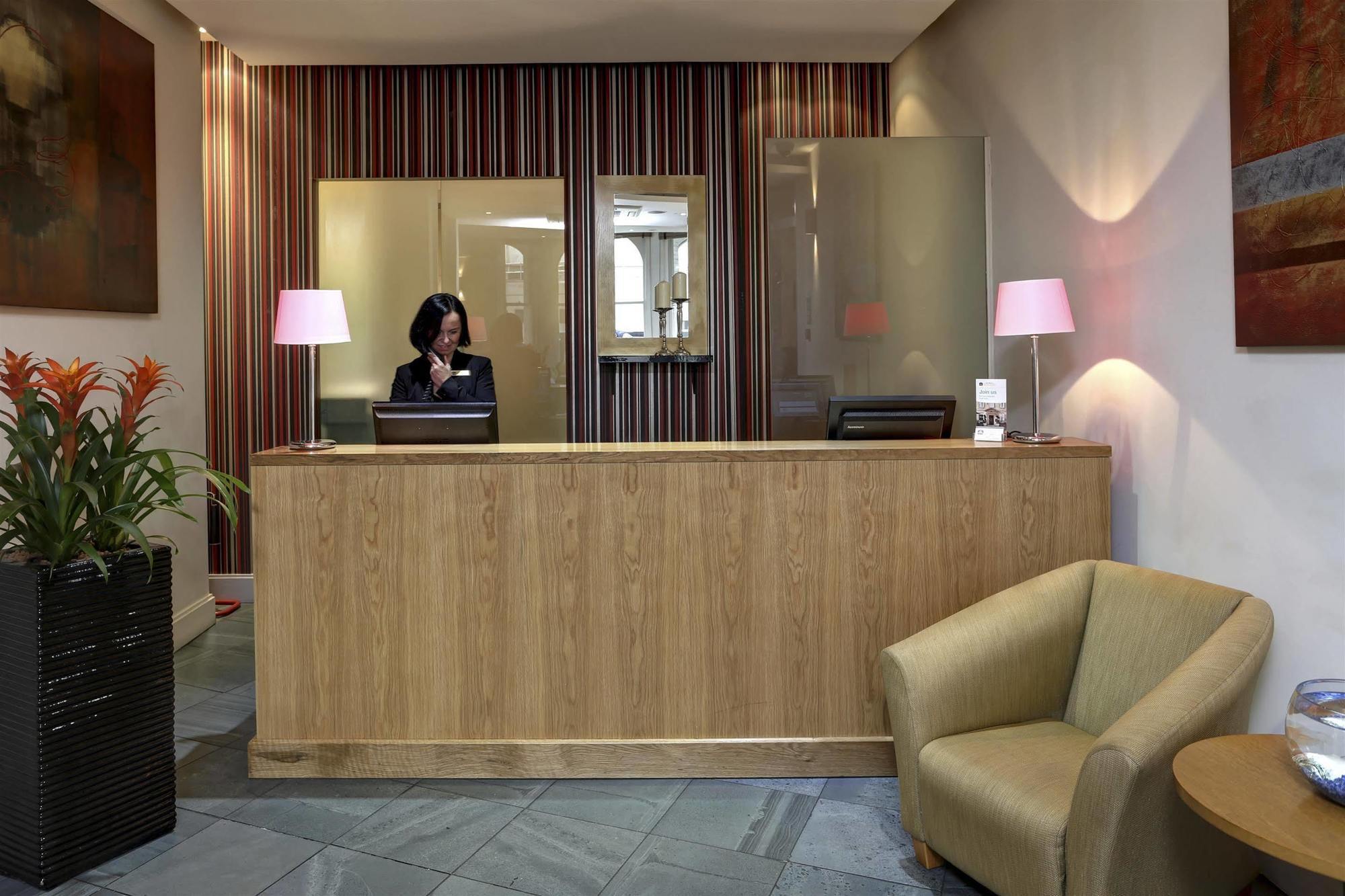 Hotell Ibis Styles Gloucester Road 3*