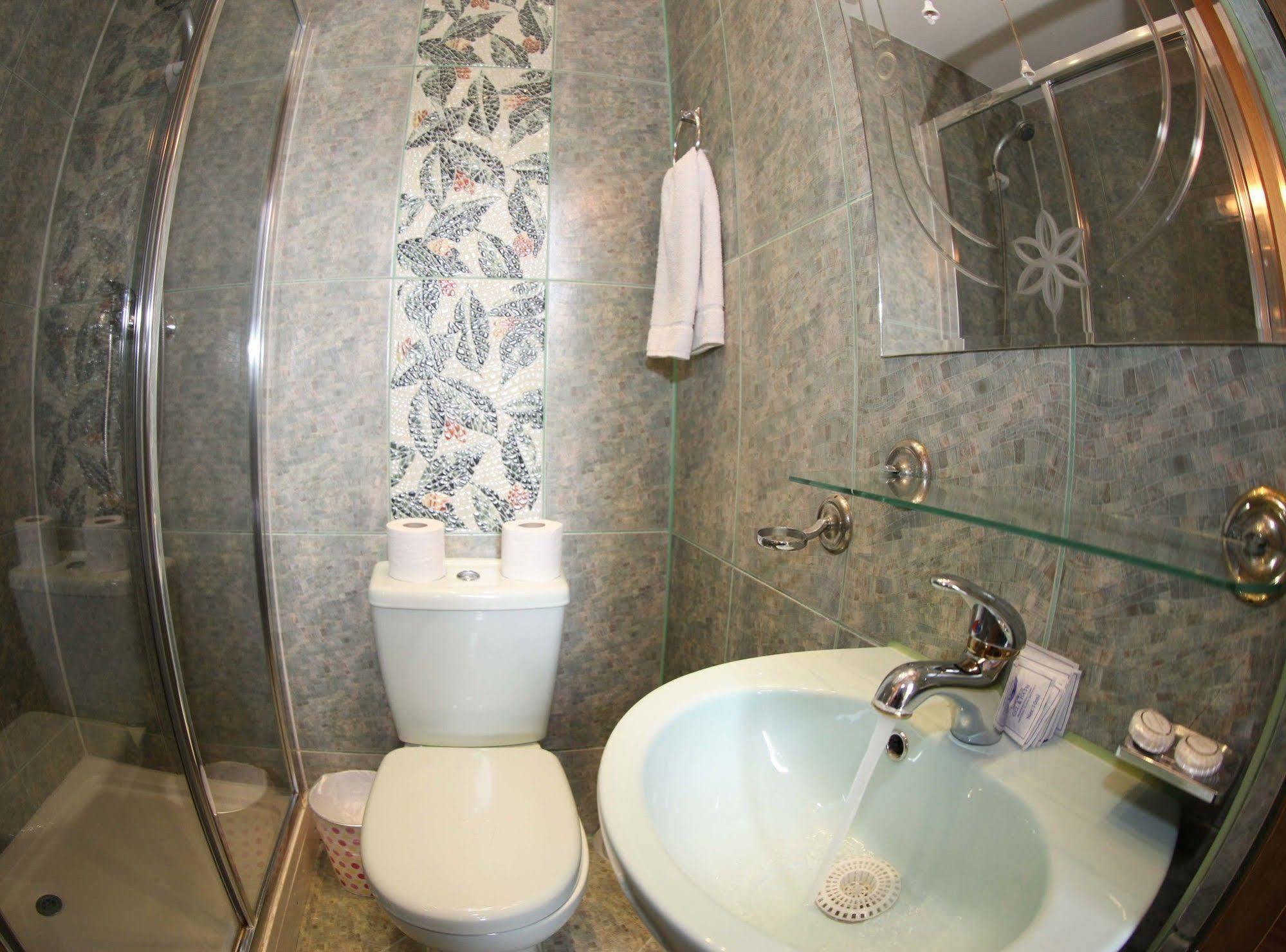 Kensington Gasthof 3*