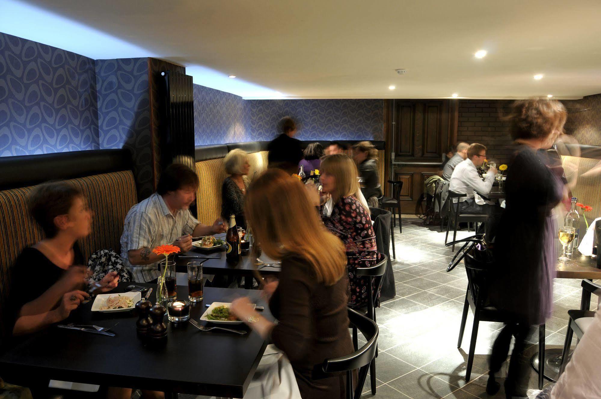 Antoinette Wimbledon Hotel London