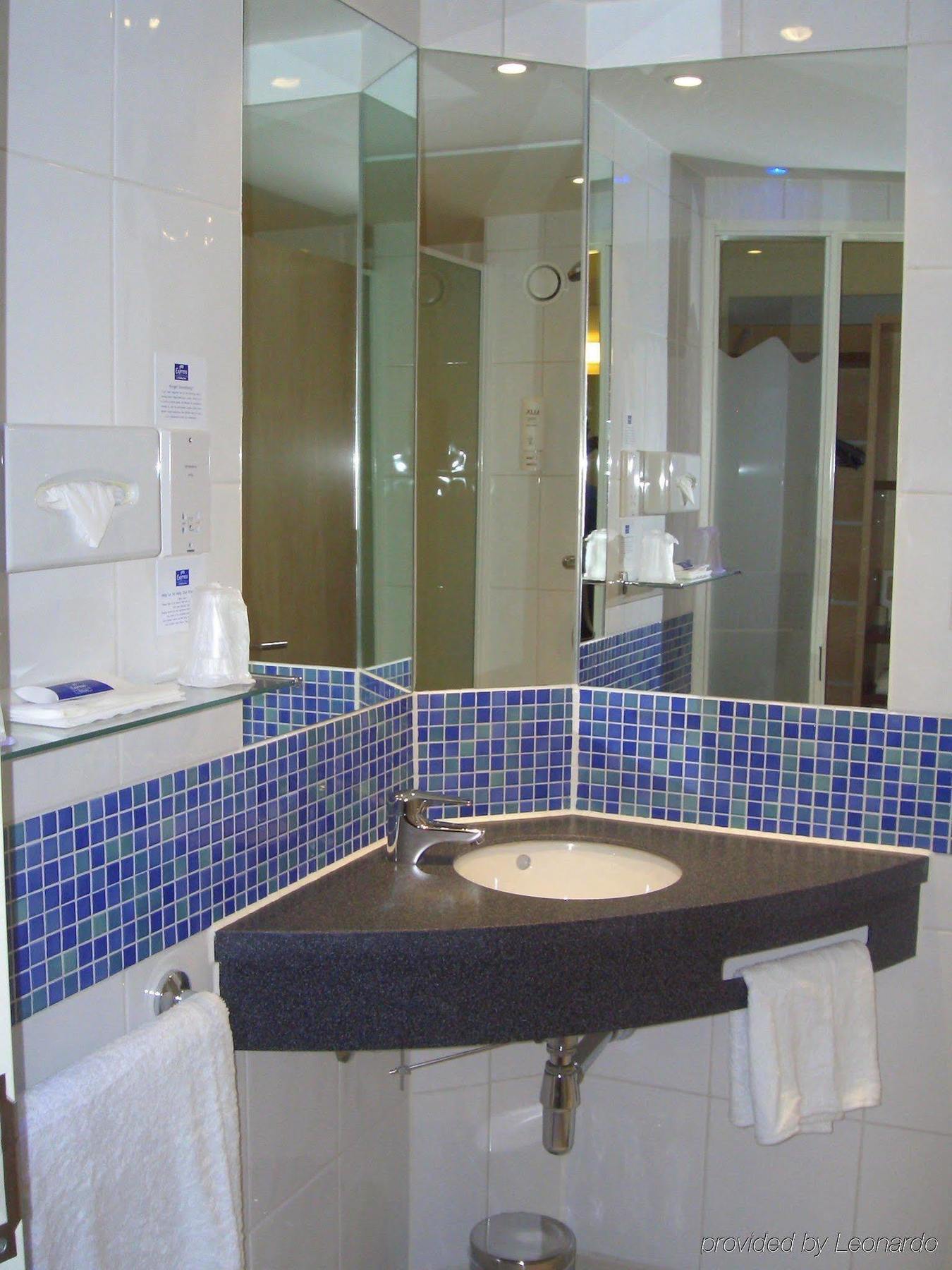 Express - Newbury Park, An Ihg Hotel 3*