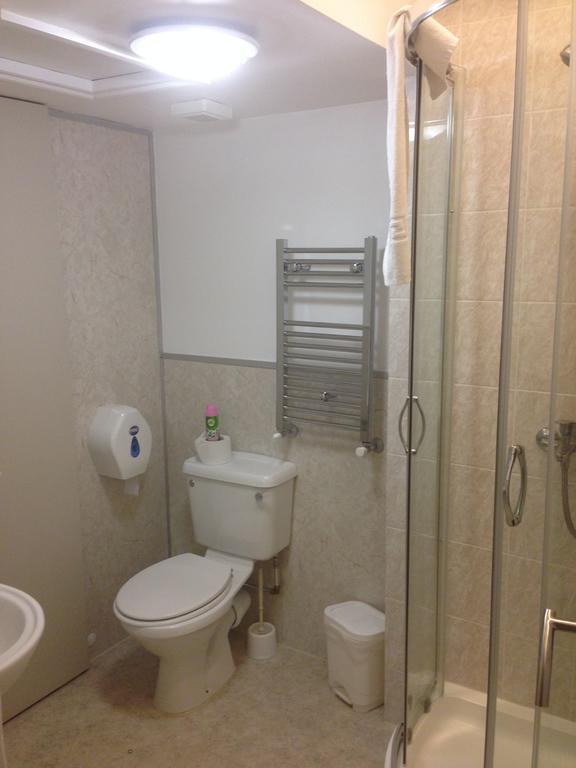 72qt Guest house London