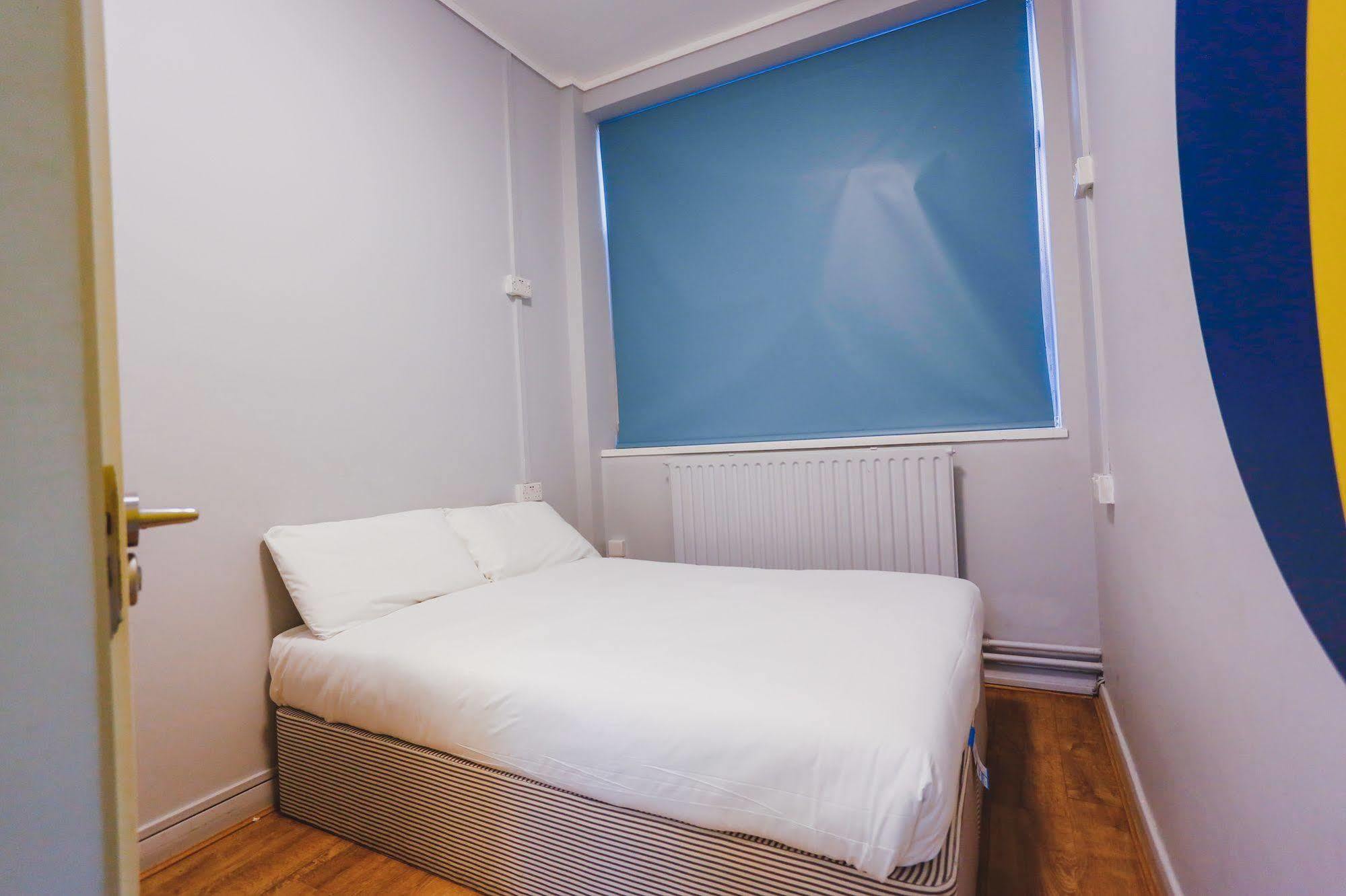 Hostal Via Limehouse