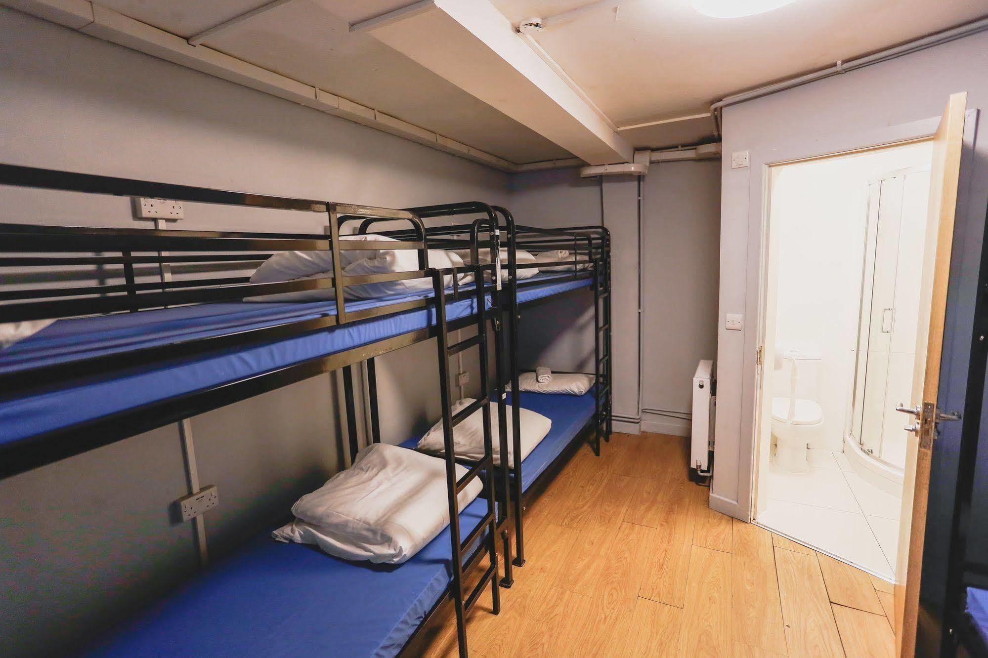 Hostal Via Limehouse