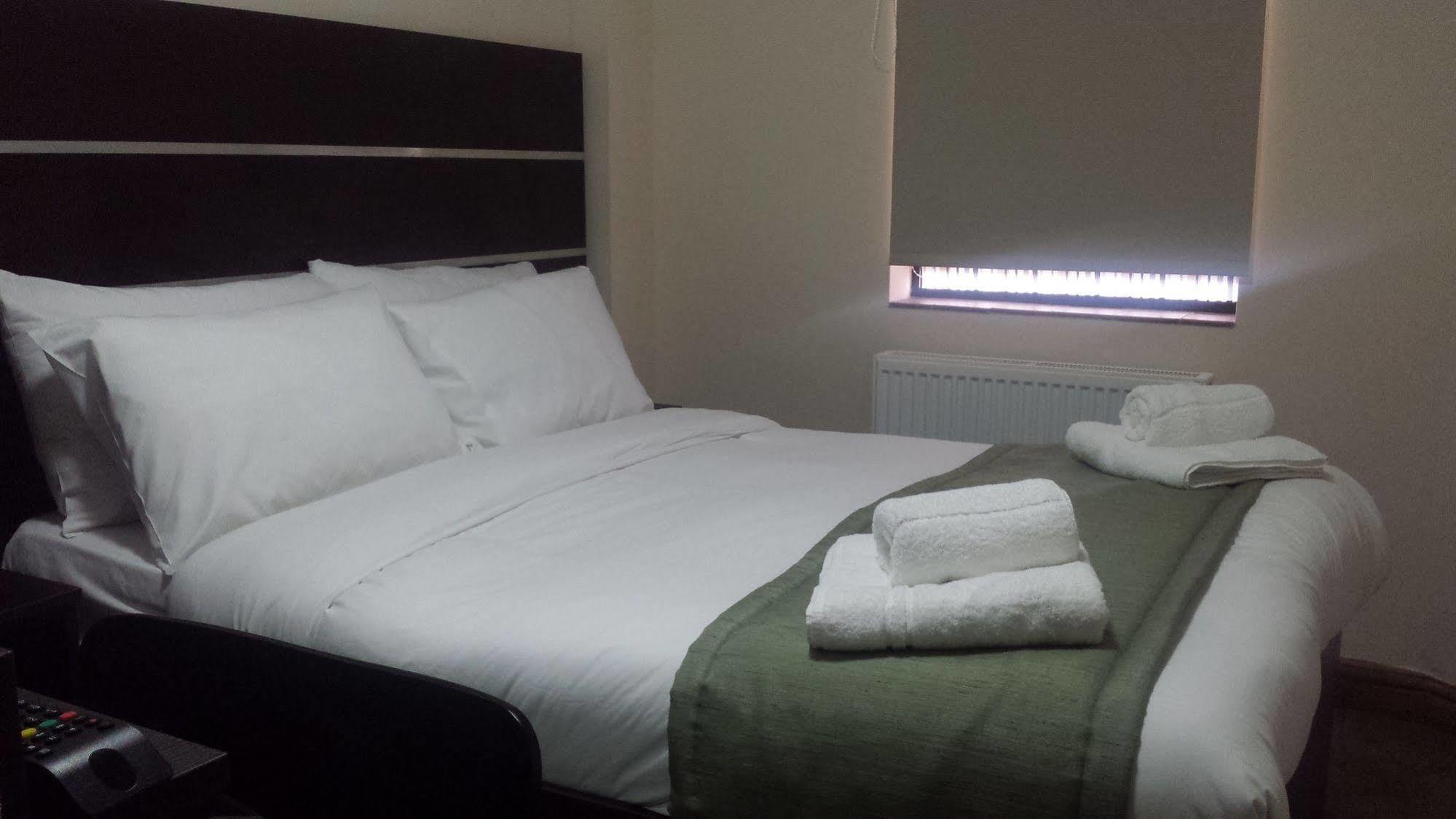 Hotel Epsilon 3*