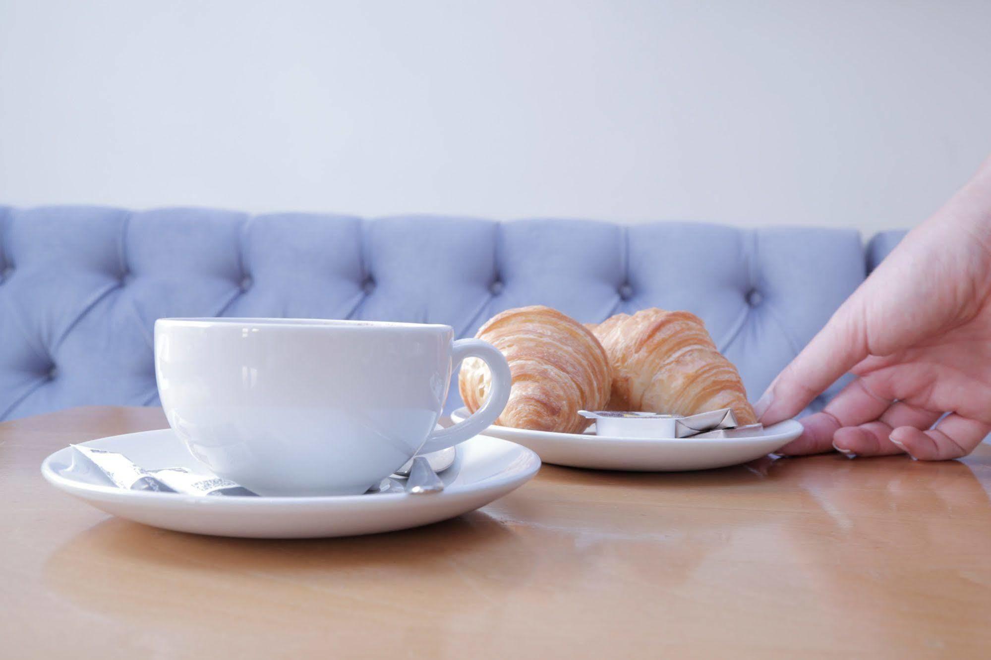 Bed & Breakfast Astors Belgravia London