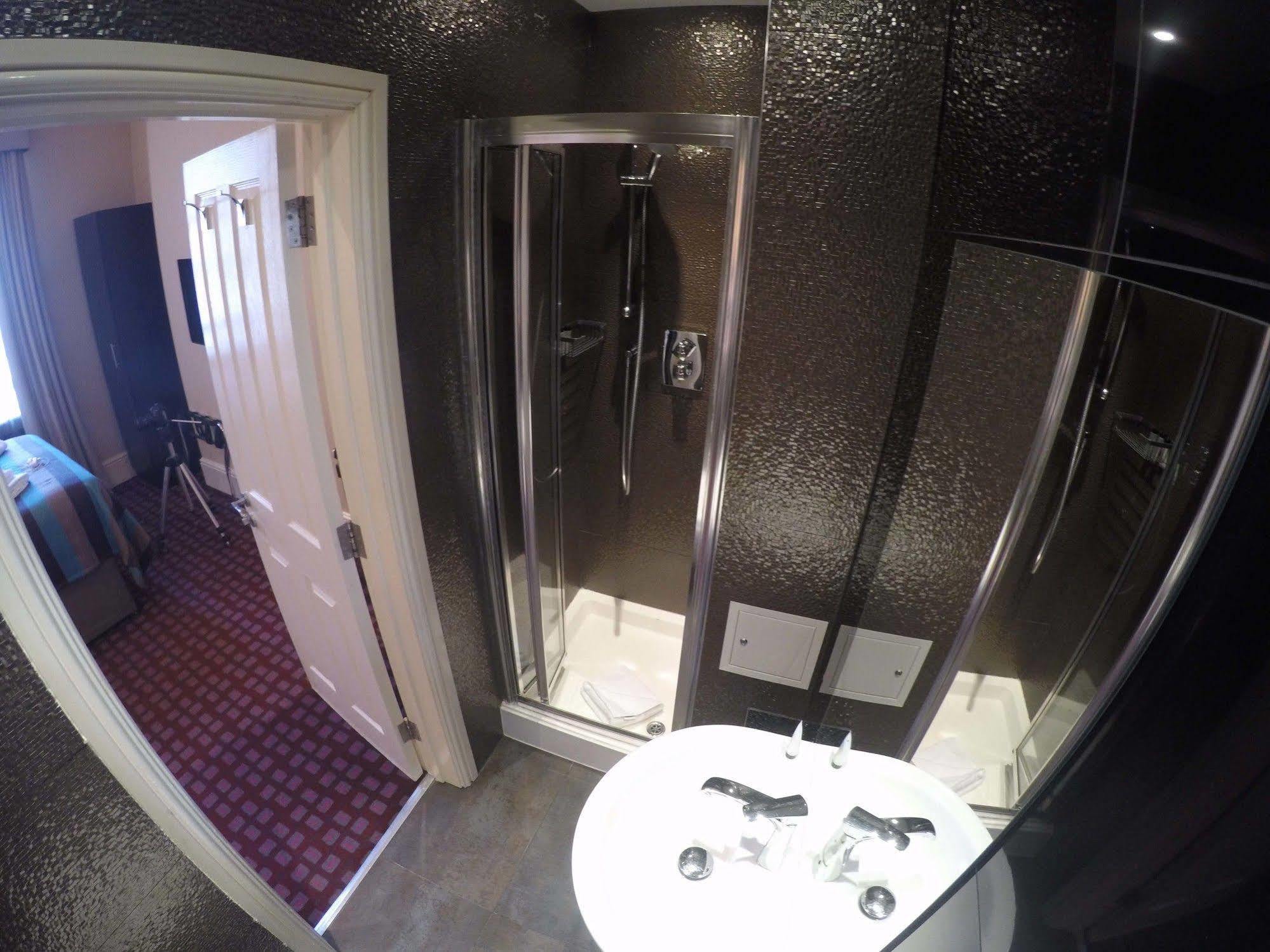 Astors Belgravia Bed & Breakfast London