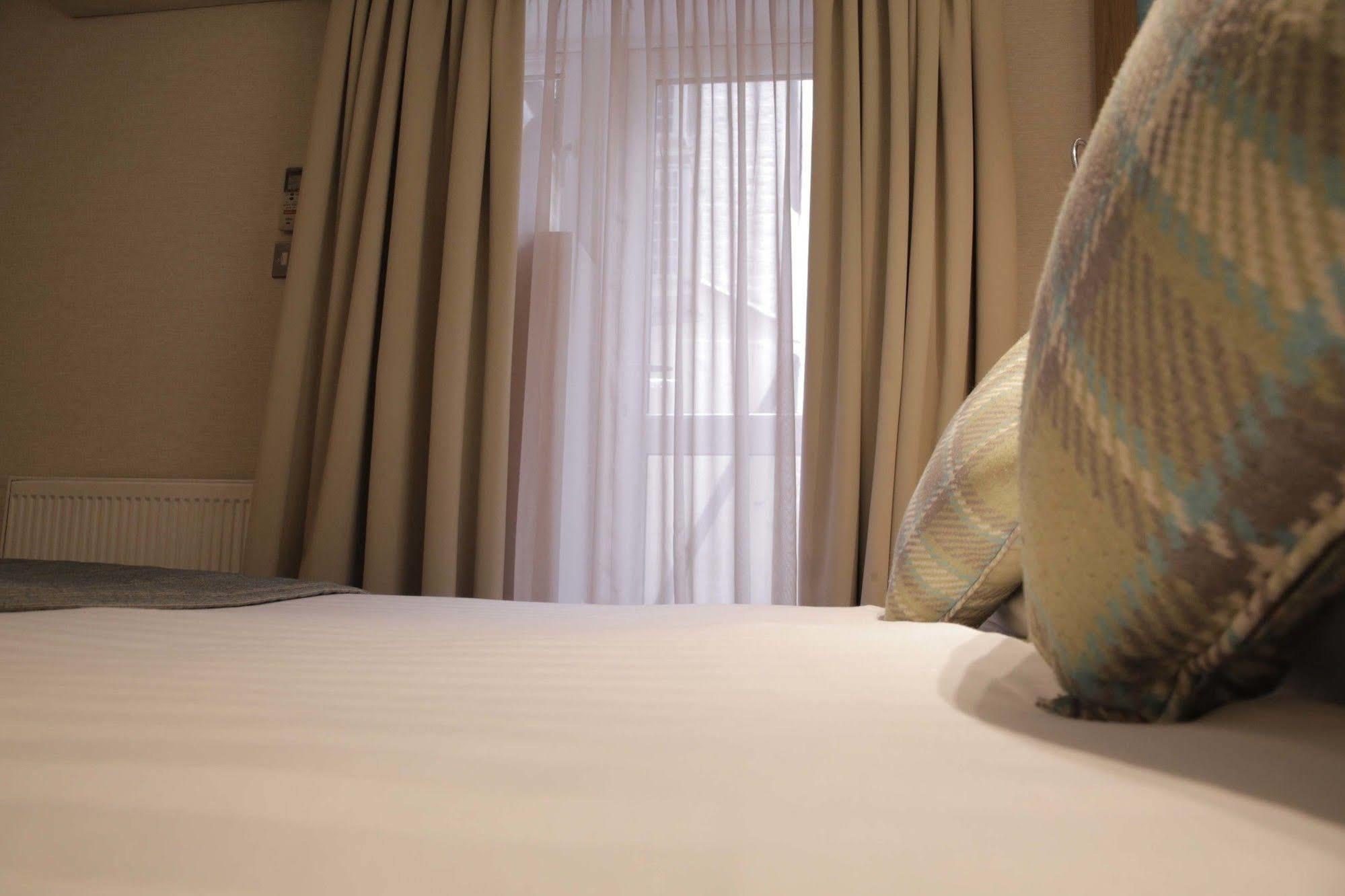 Astors Belgravia 3*
