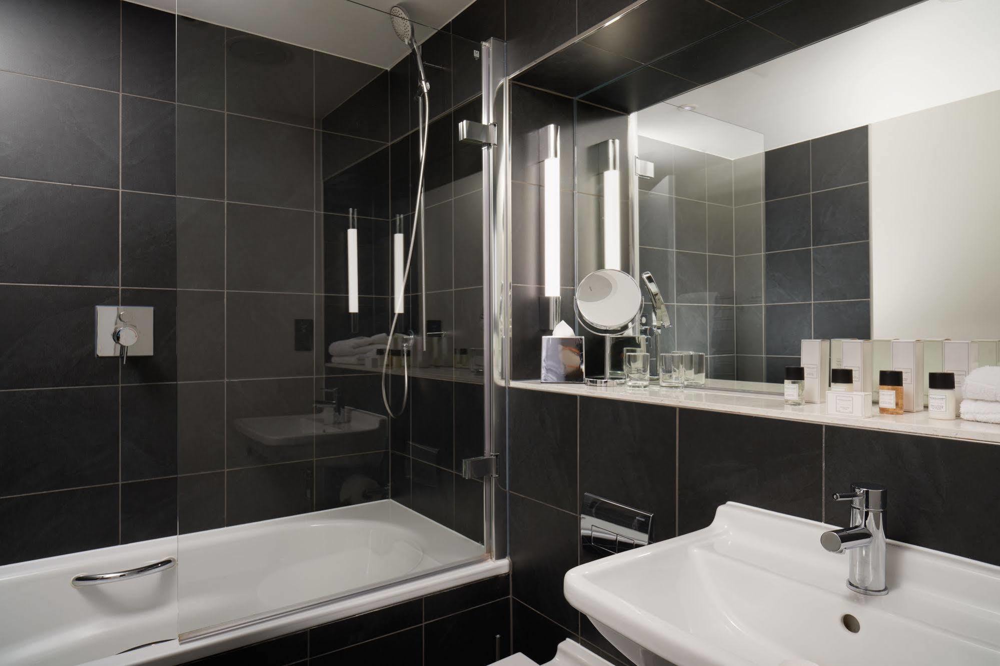 The Resident Soho Hotel