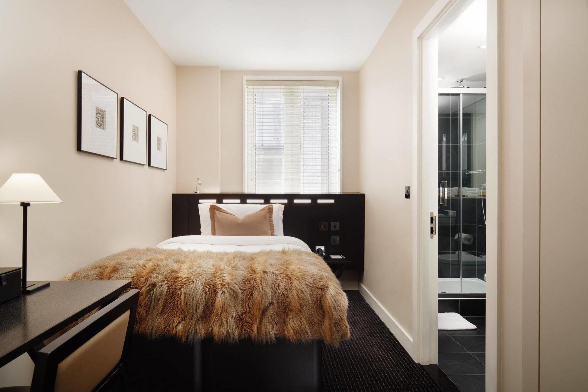 The Resident Soho Hotel