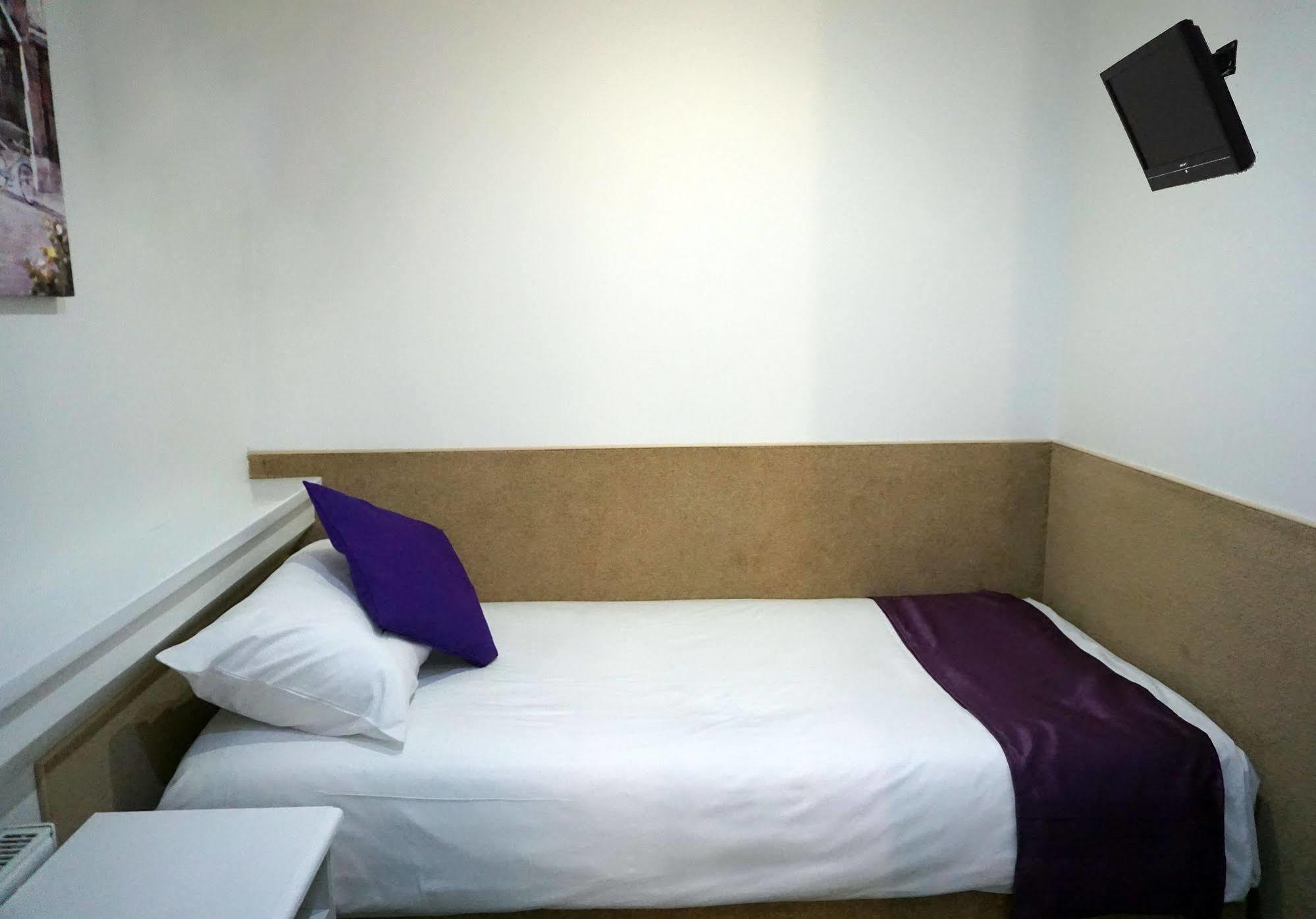 Hotel Bridge London