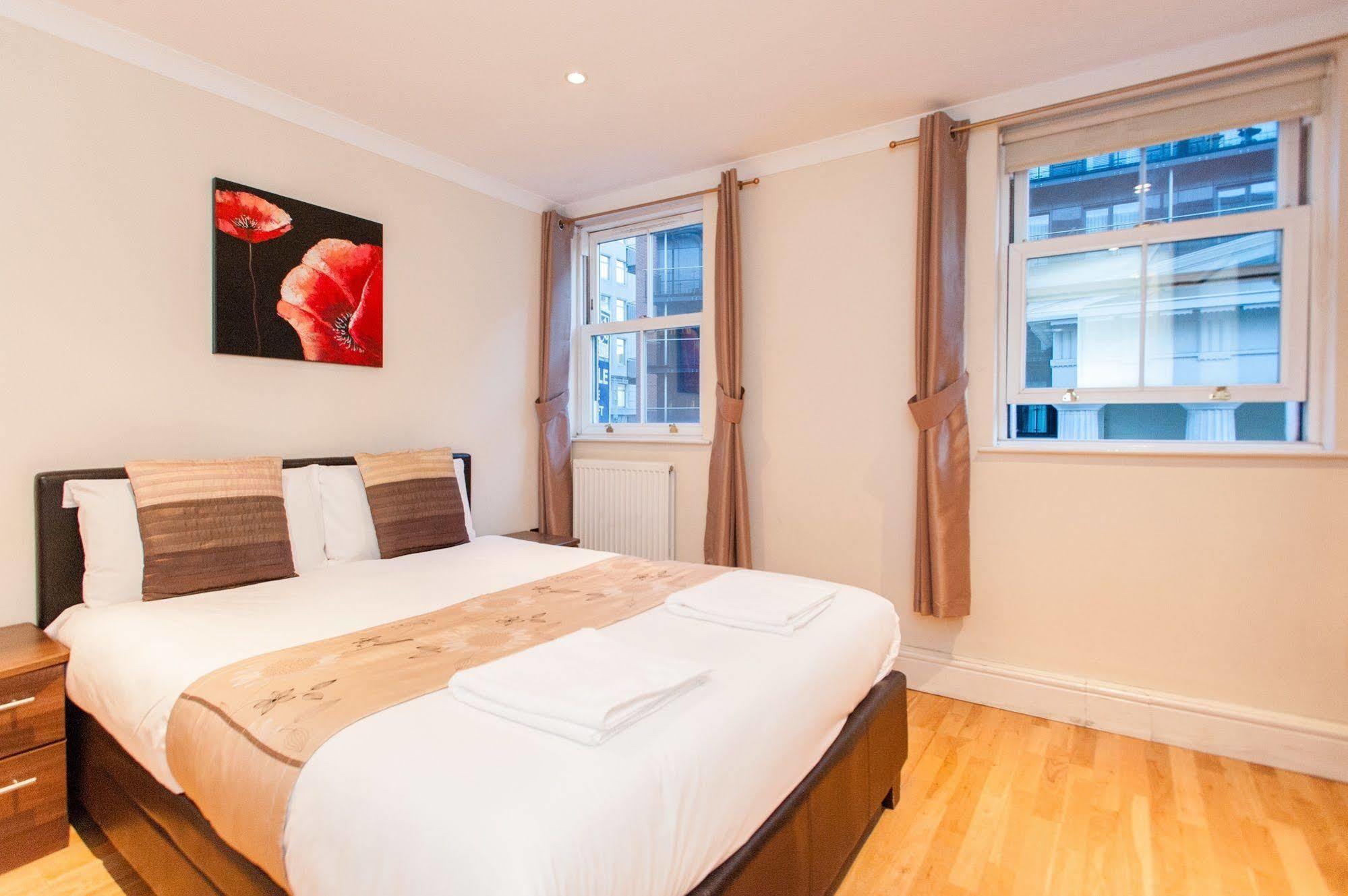 Serviced Apartment