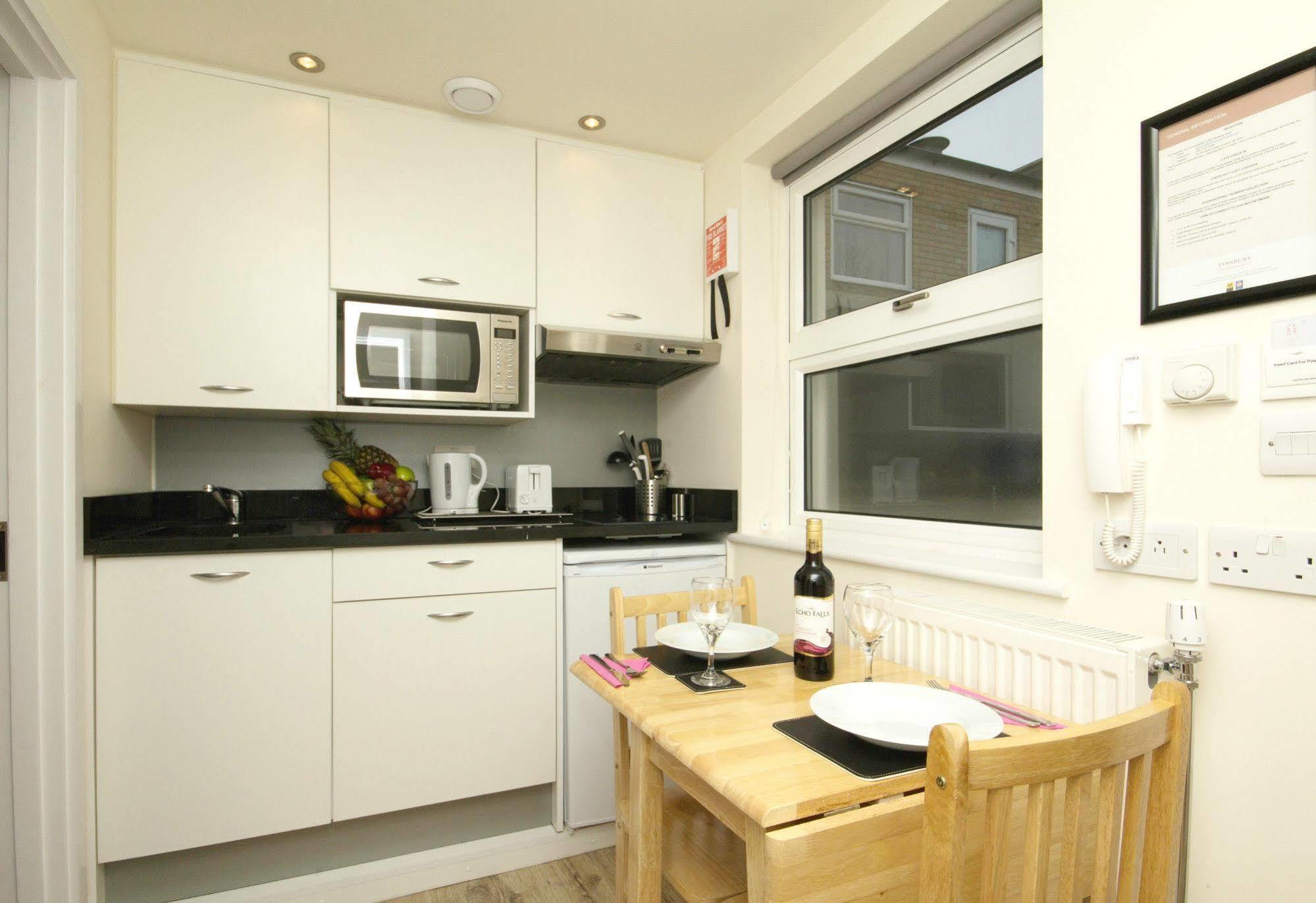 Finsbury Serviced 4*