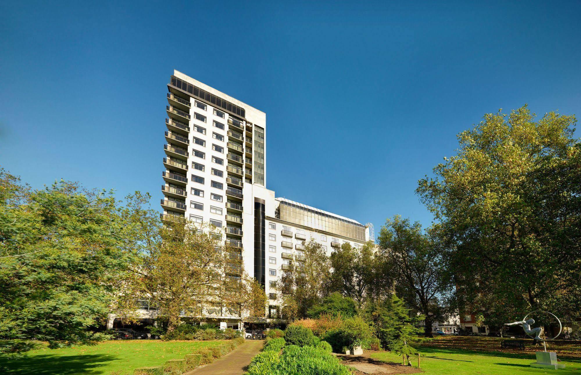 Jumeirah Carlton Tower