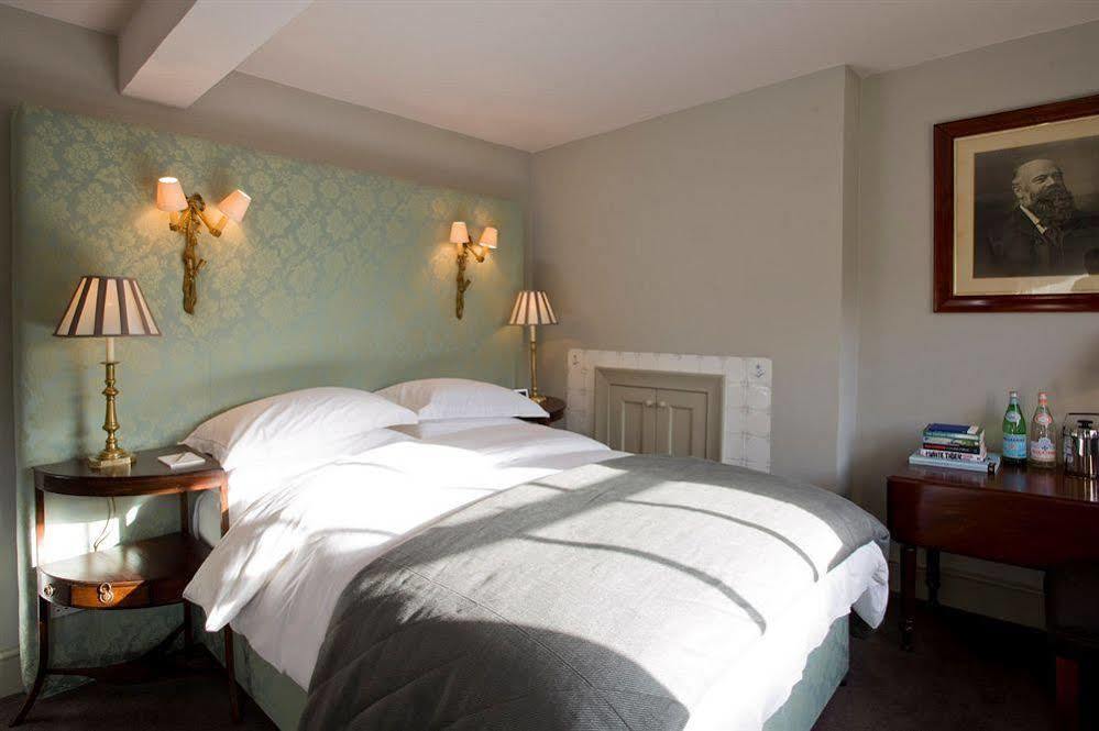 York & Albany 4* London