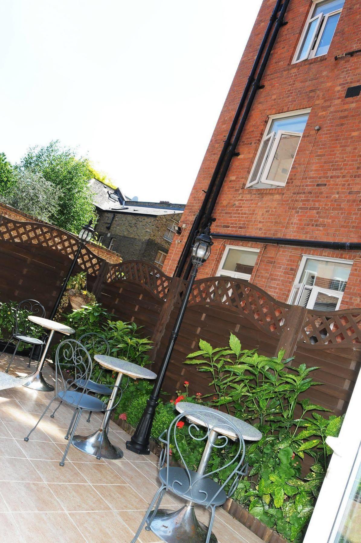 Abercorn House Hostal