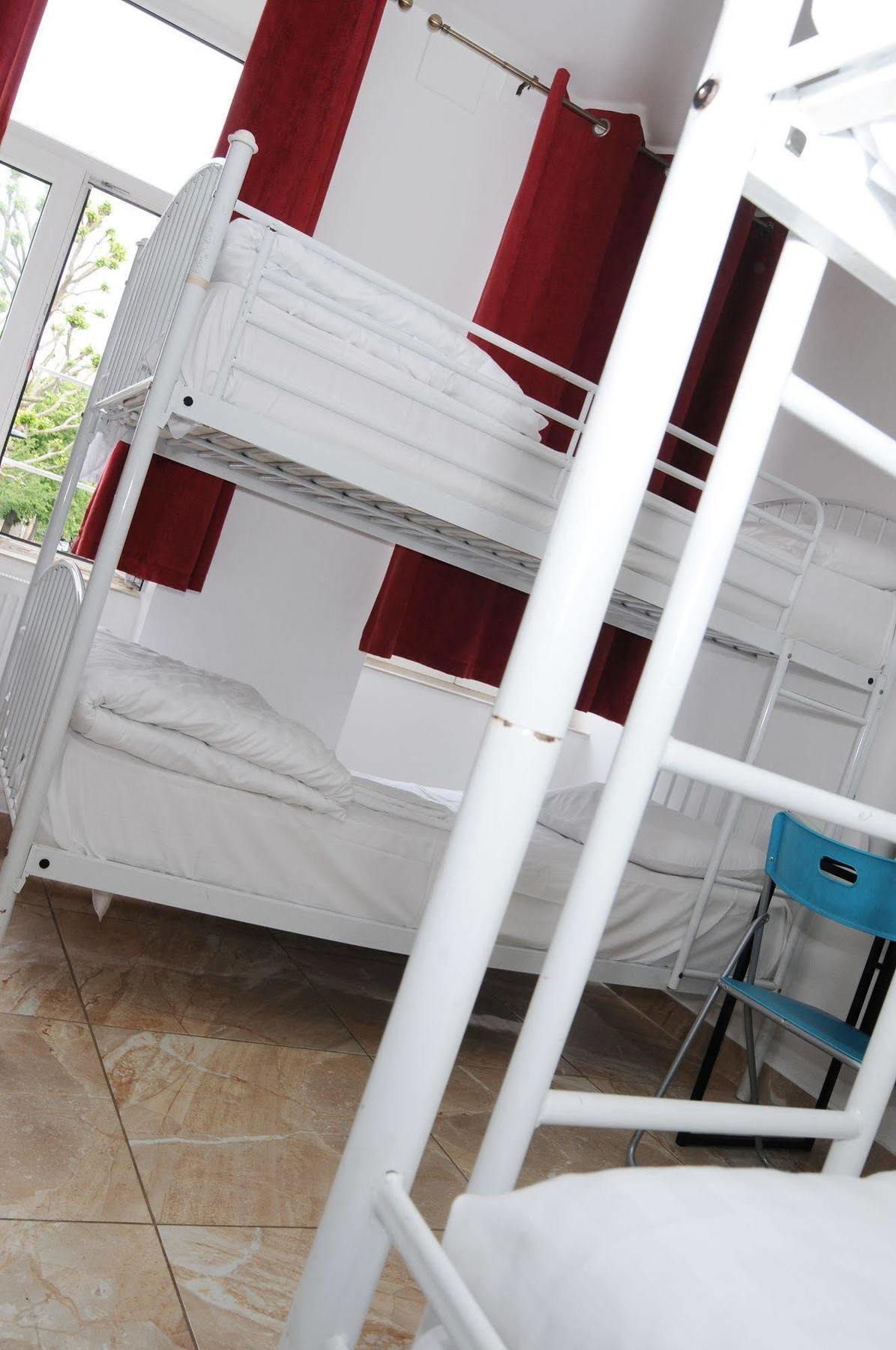 Hostal Abercorn House *