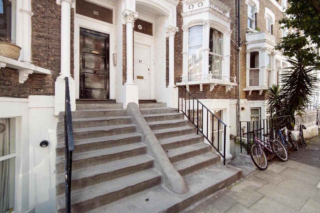 Bright Gratton Road Apartment *