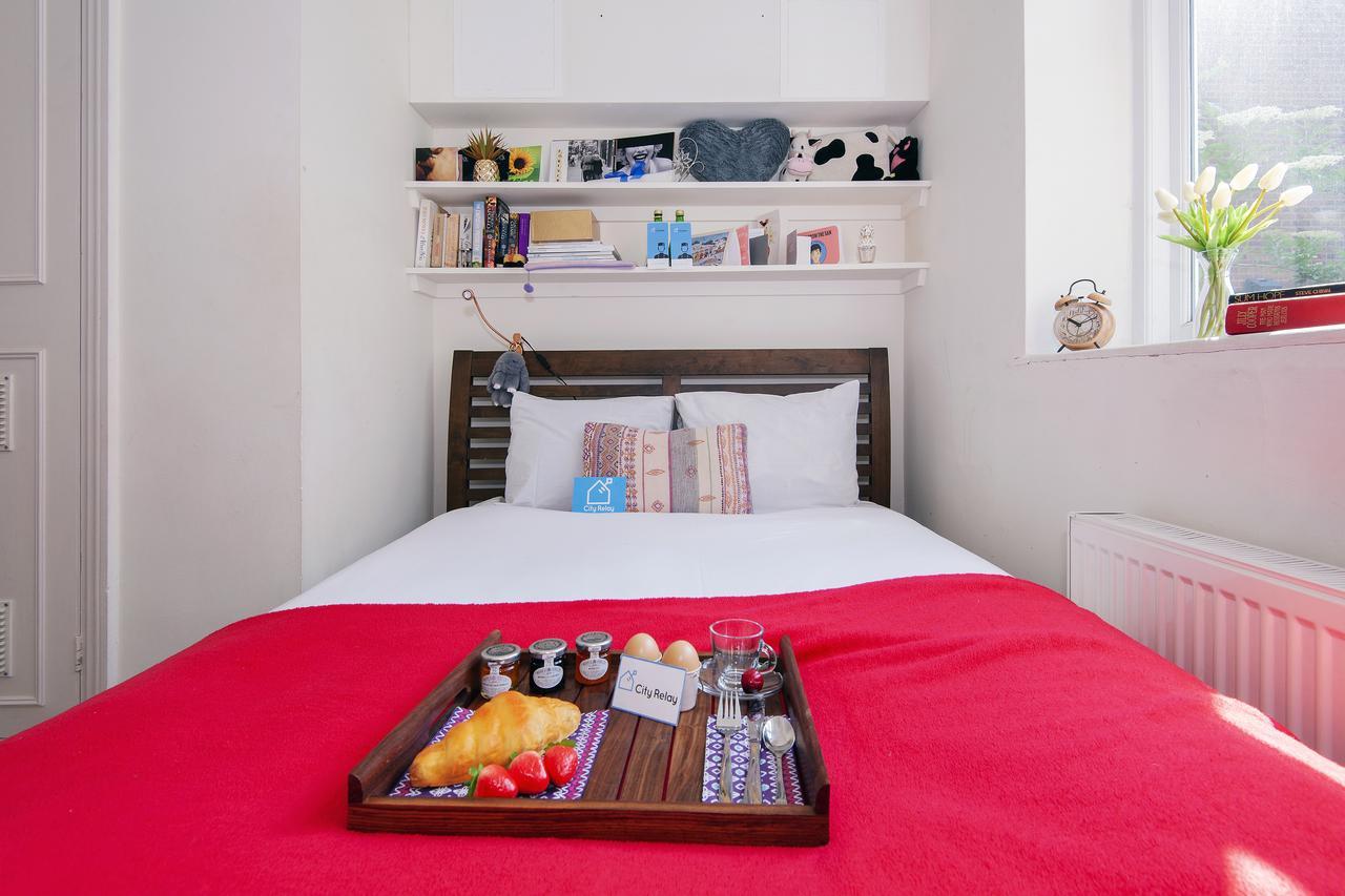 Bright Gratton Road Apartment *