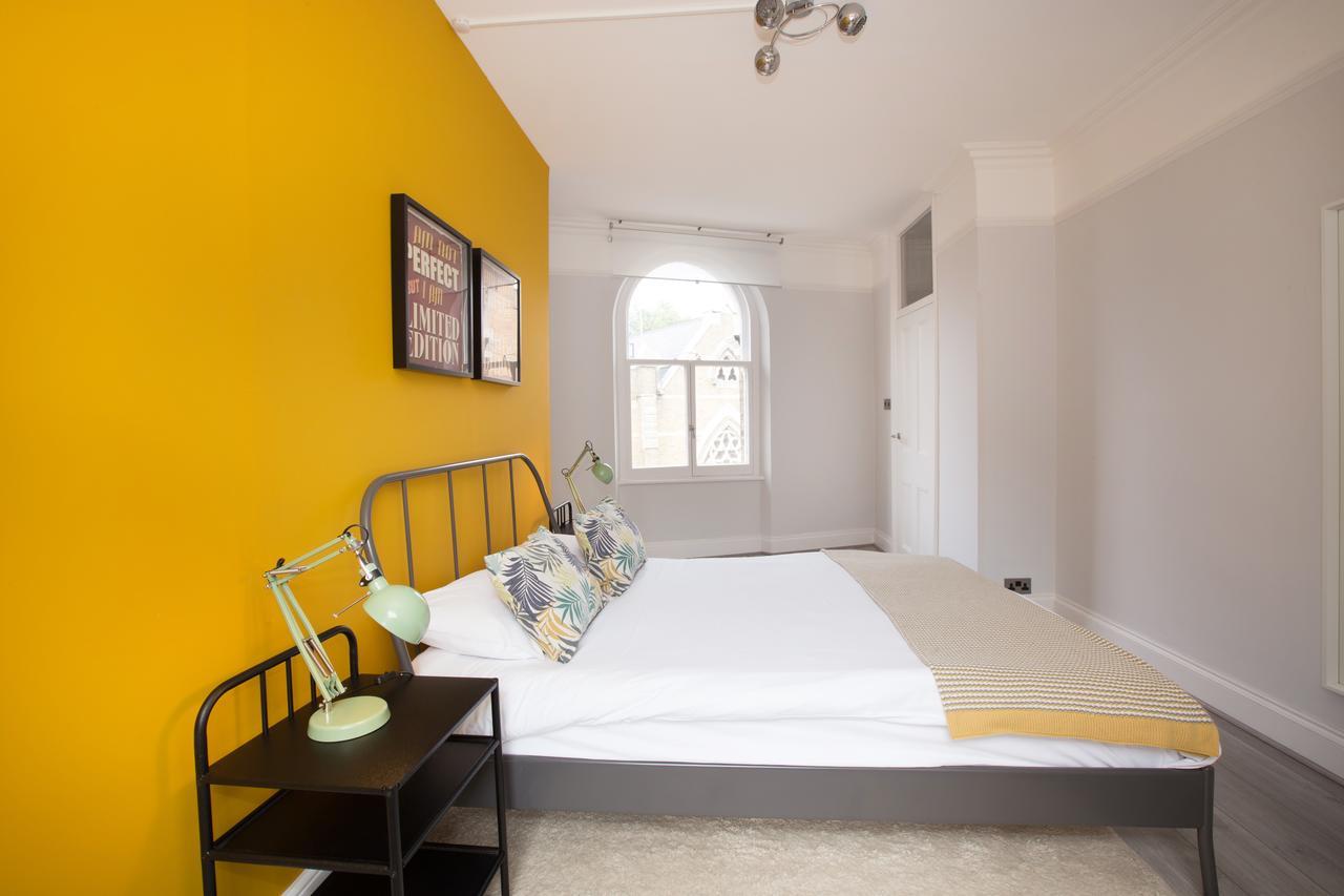 Apartment Emperors Gate By Allo Housing
