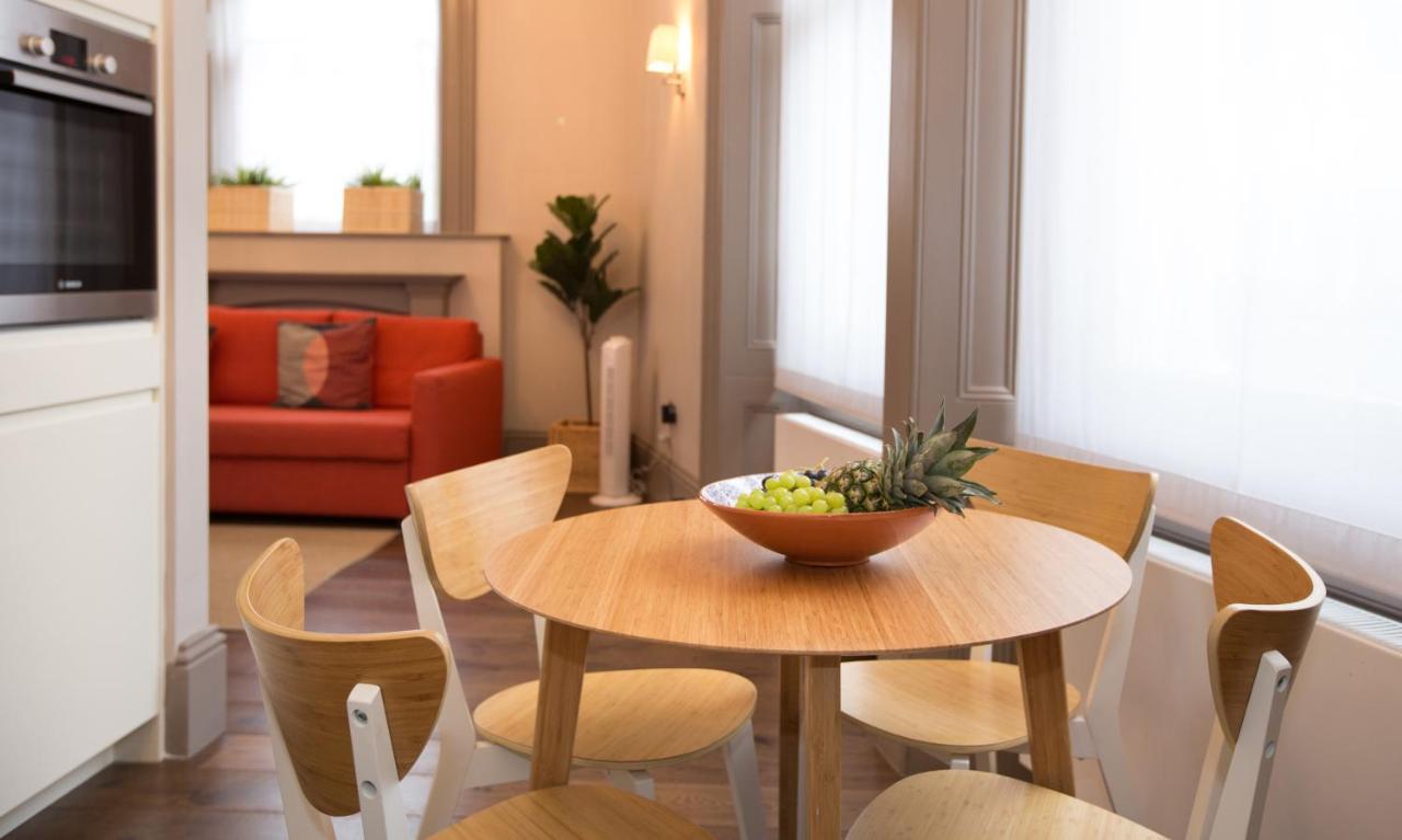 Apartment Emperors Gate By Allo Housing *