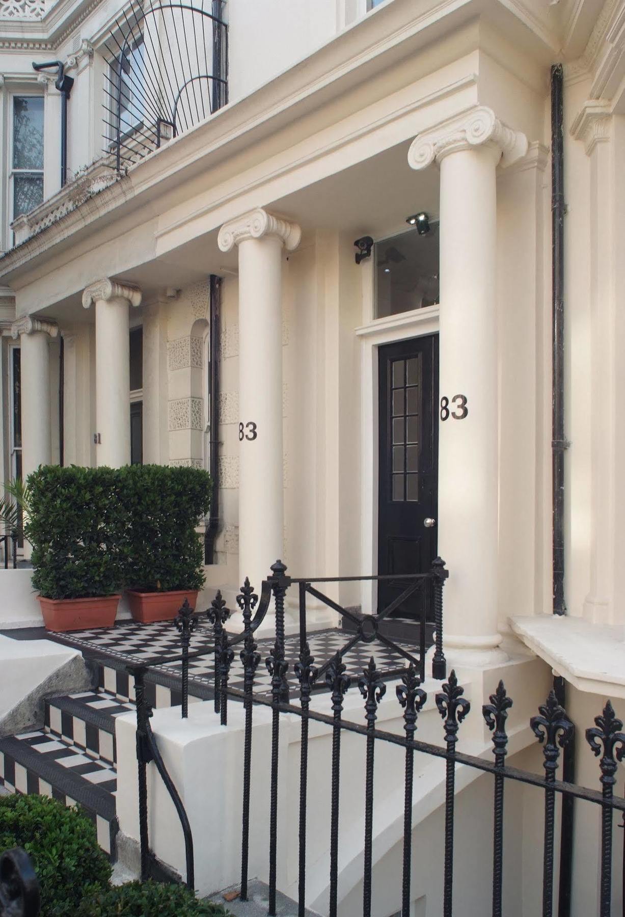 The Kensington Apartment