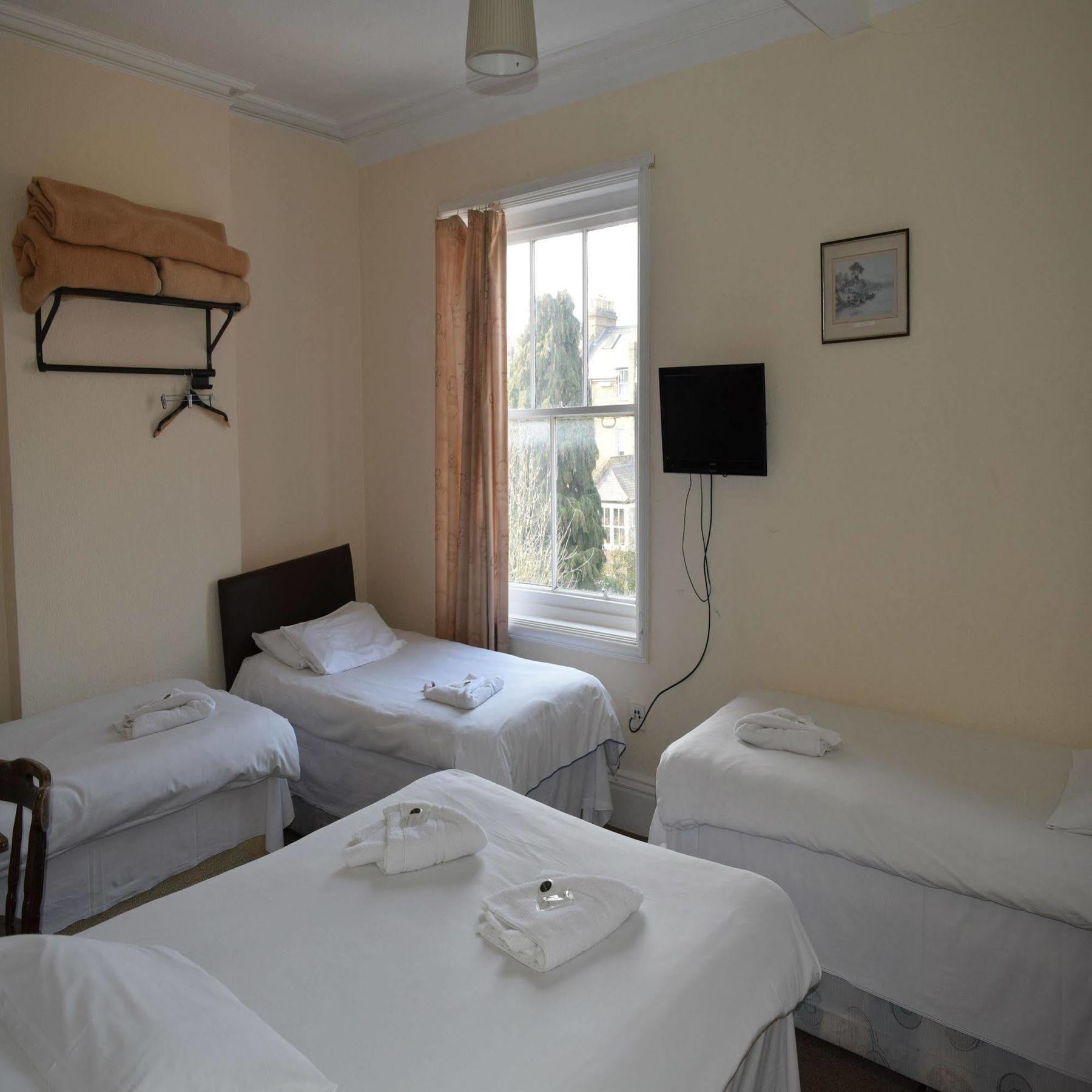 Hotel Charlie